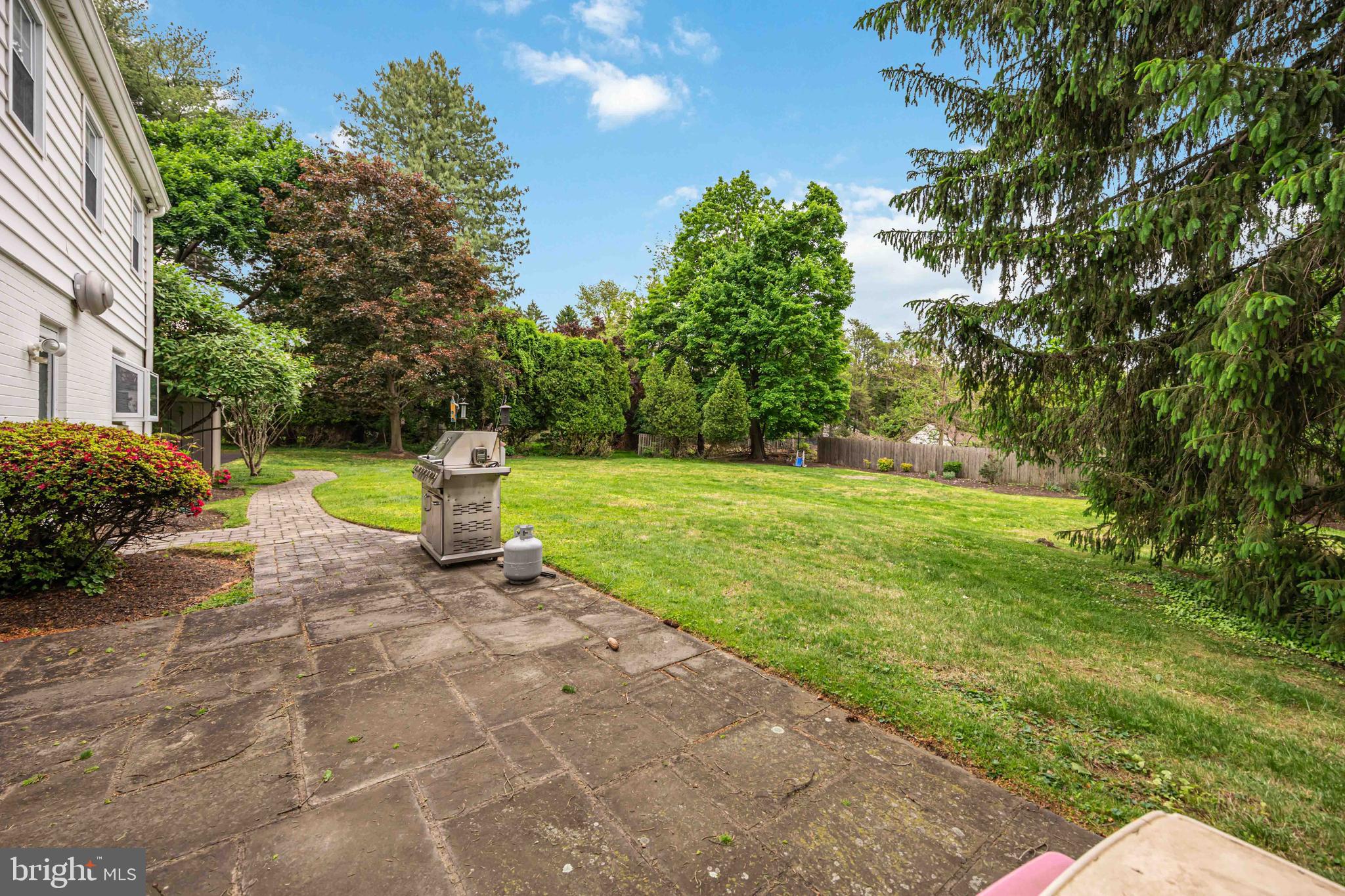 OLD WYNCOTE - Residential