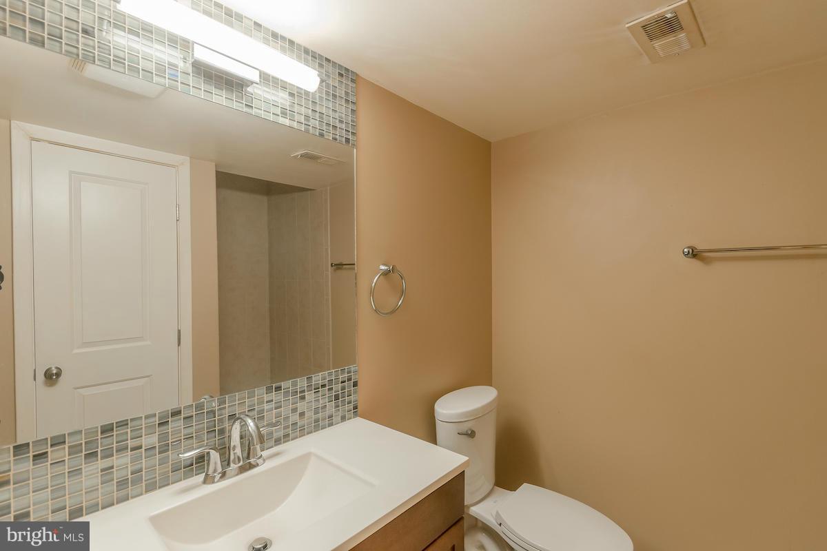 SOUTH POINTE - Residential