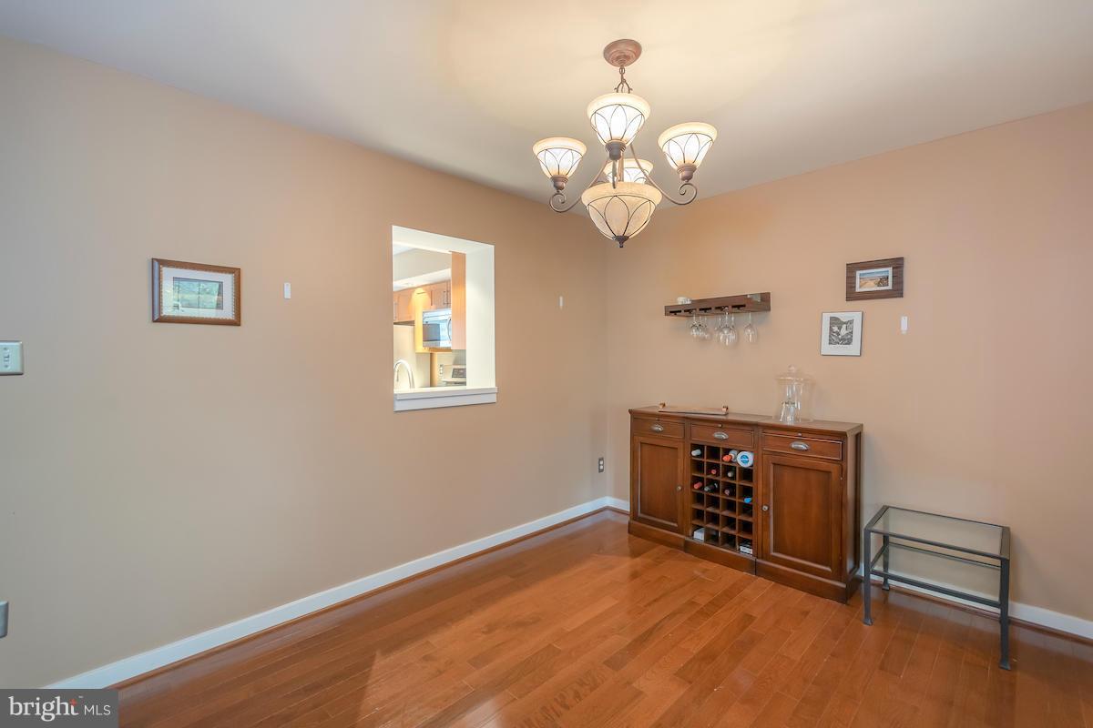 SOUTH POINTE - Residential