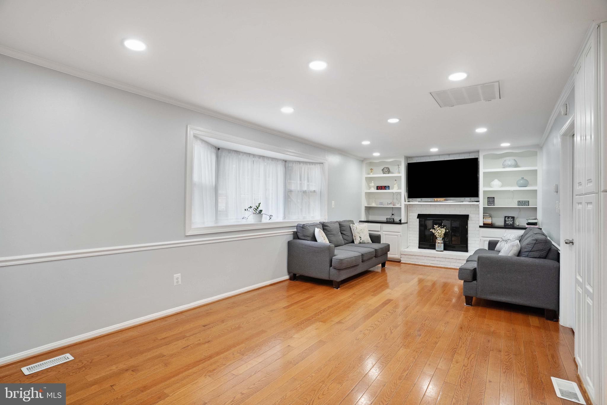 DAVIAN PLACE - Residential