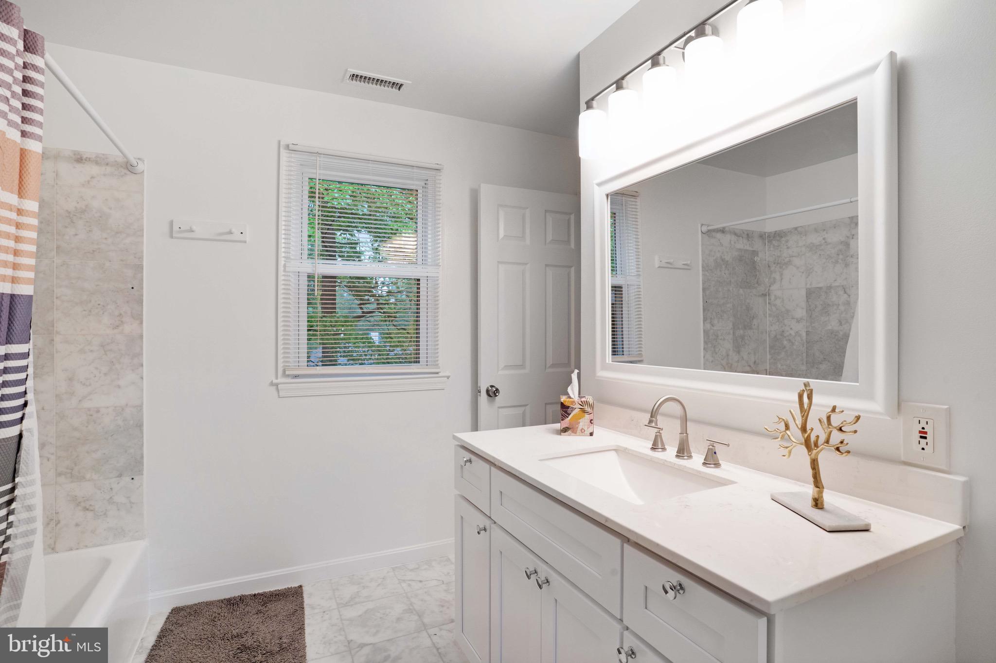 DAVIAN PLACE - Residential