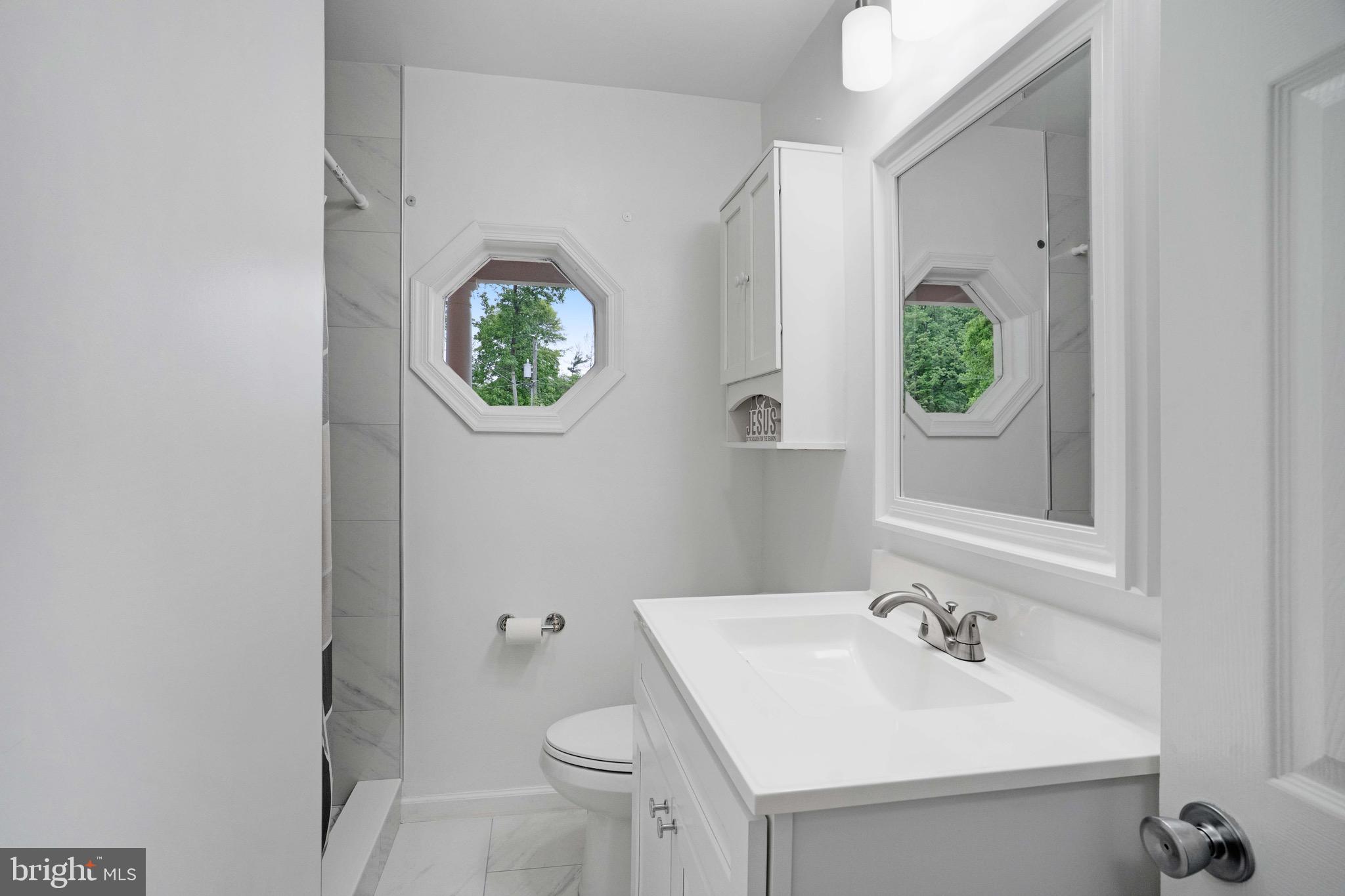 DAVIAN PLACE - Residential