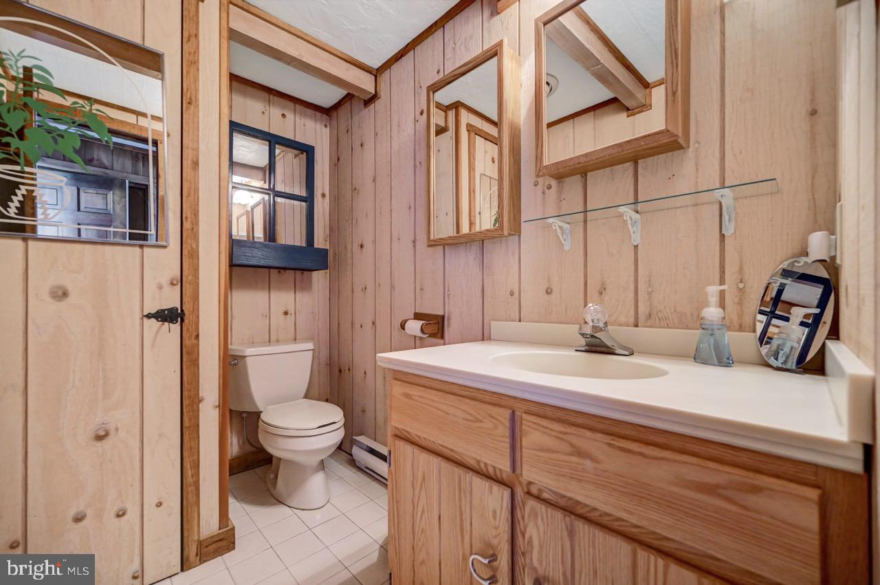 LAKE IN THE CLOUDS - Residential