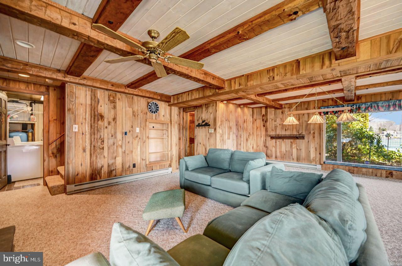 LAKE IN THE CLOUDS - Residential