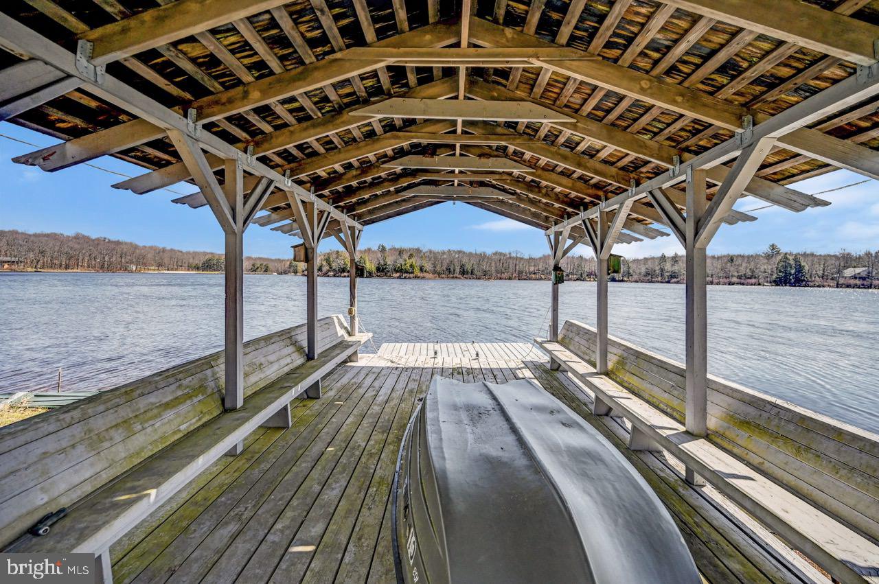 LAKE IN THE CLOUDS - Residential