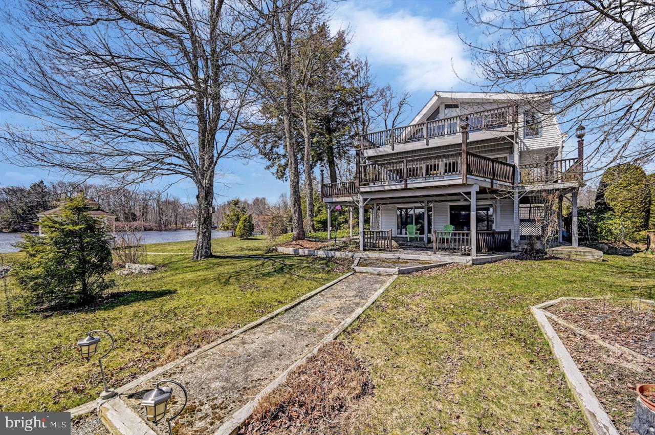 LAKE IN THE CLOUDS - Residential