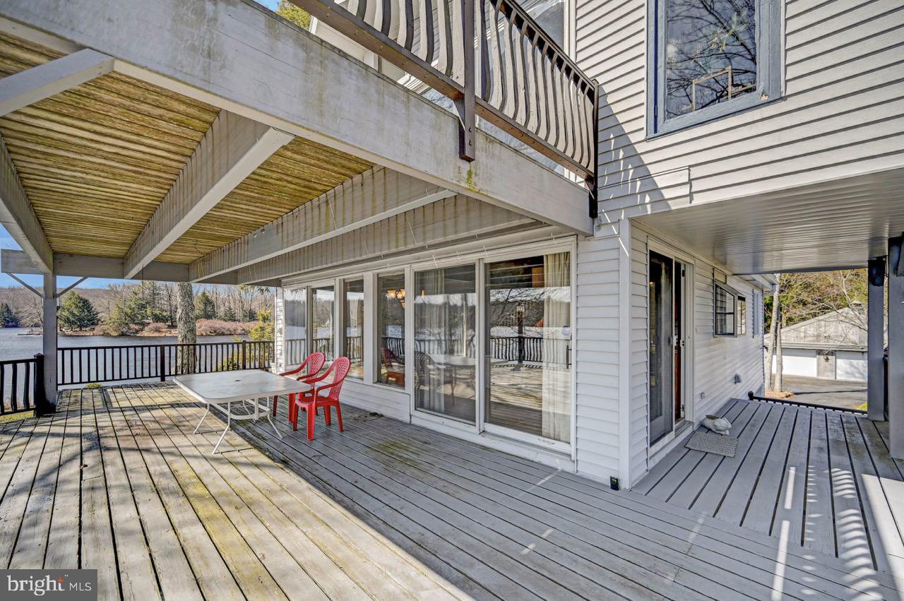 LAKE IN THE CLOUDS - Residential