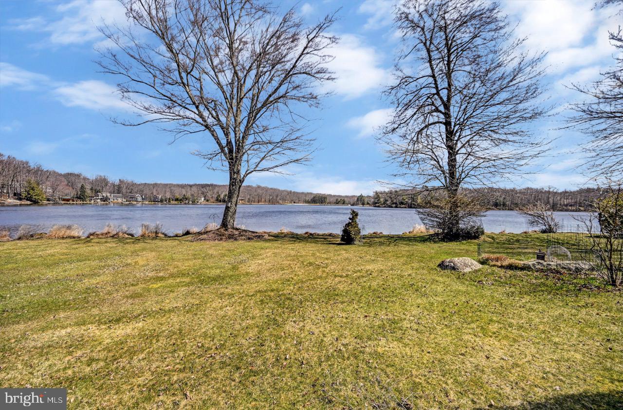LAKE IN THE CLOUDS - Residential
