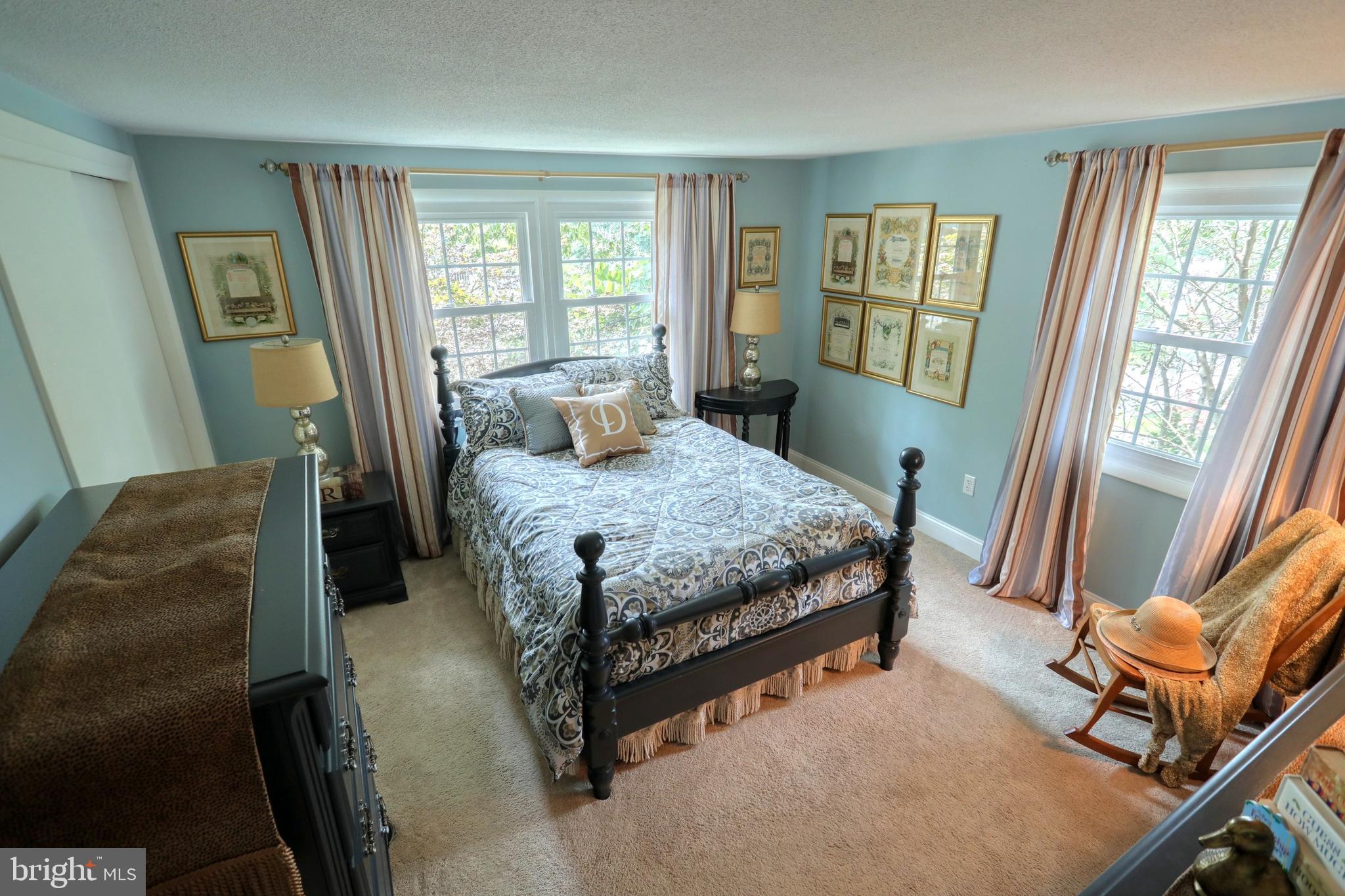 COLONIAL HEIGHTS - Residential