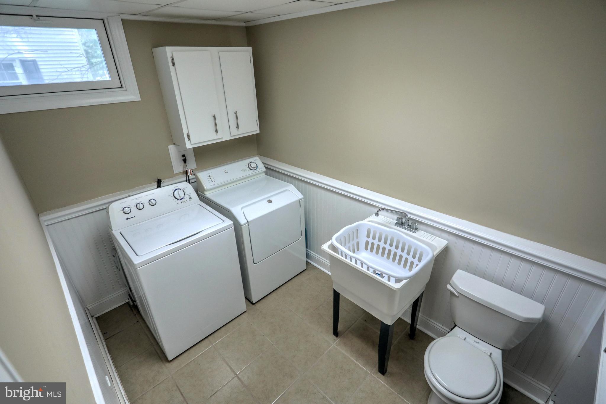COLONIAL HEIGHTS - Residential