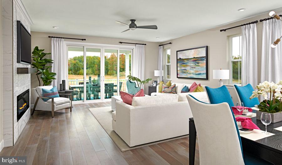 WILDERNESS SHORES - Residential