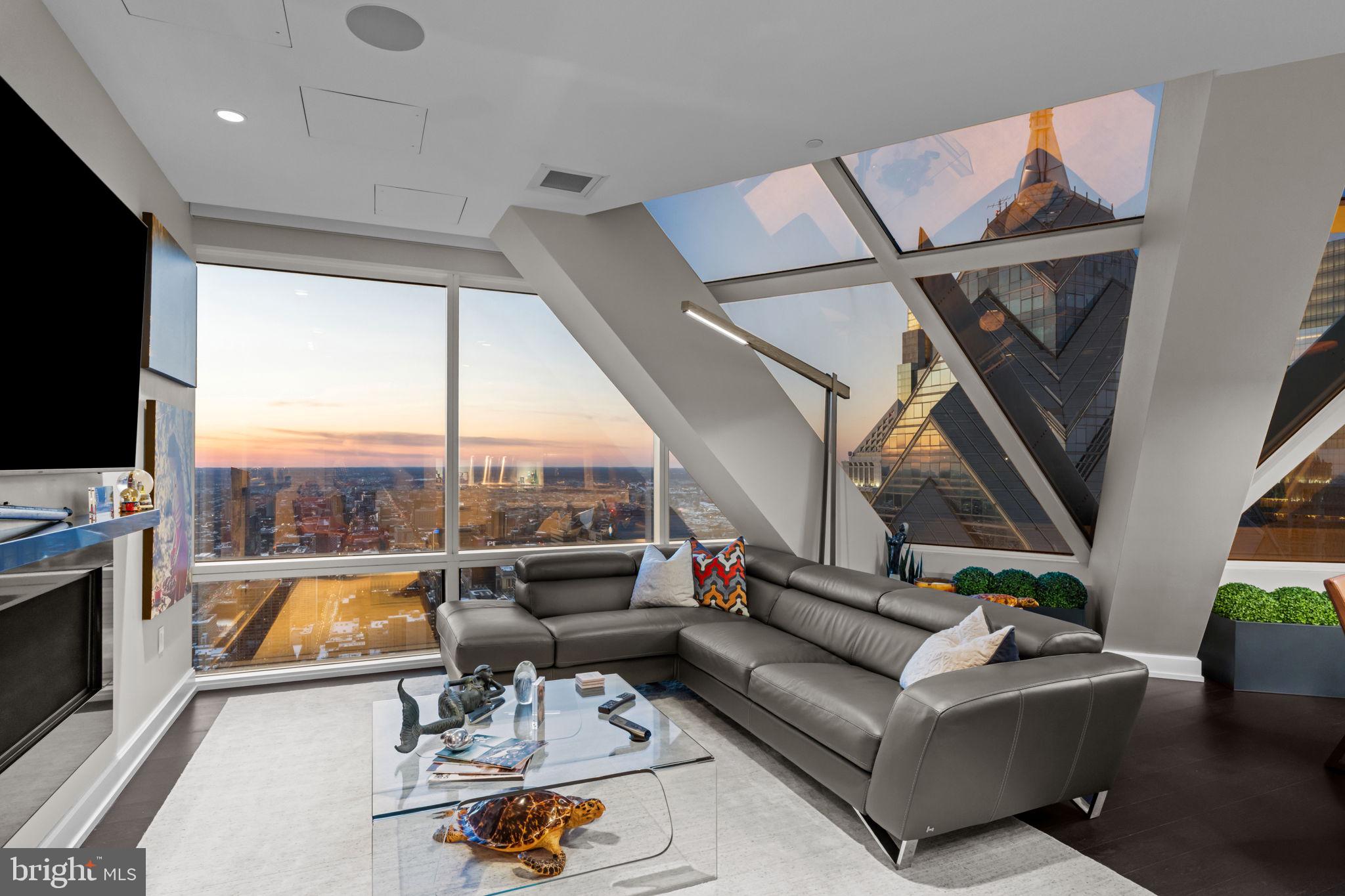 CENTER CITY - Residential