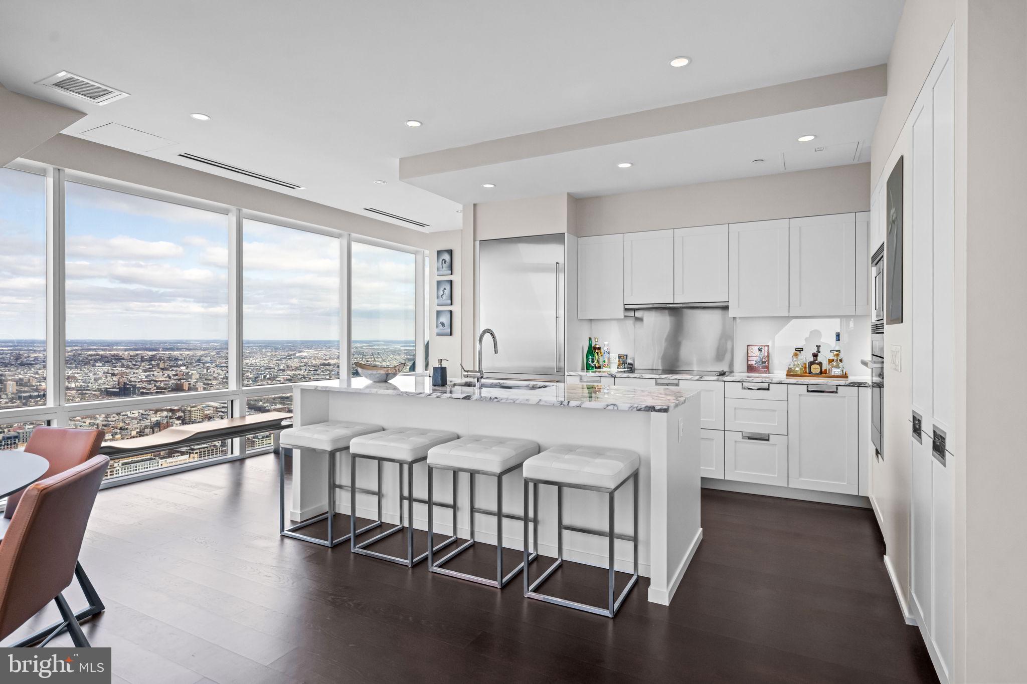 CENTER CITY - Residential