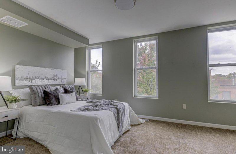 MOUNT CLARE - Residential Lease