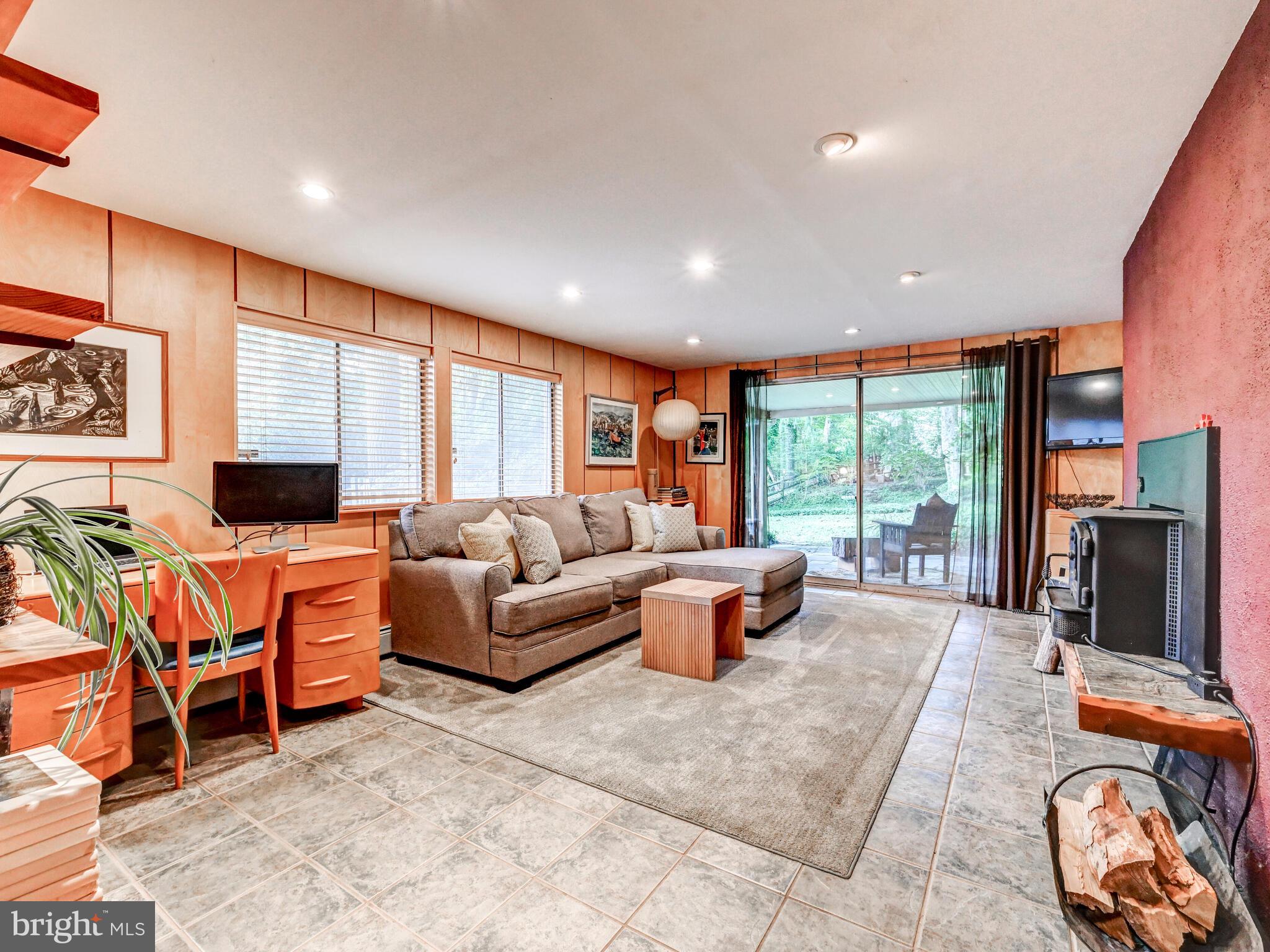 WEST TOWSON - Residential