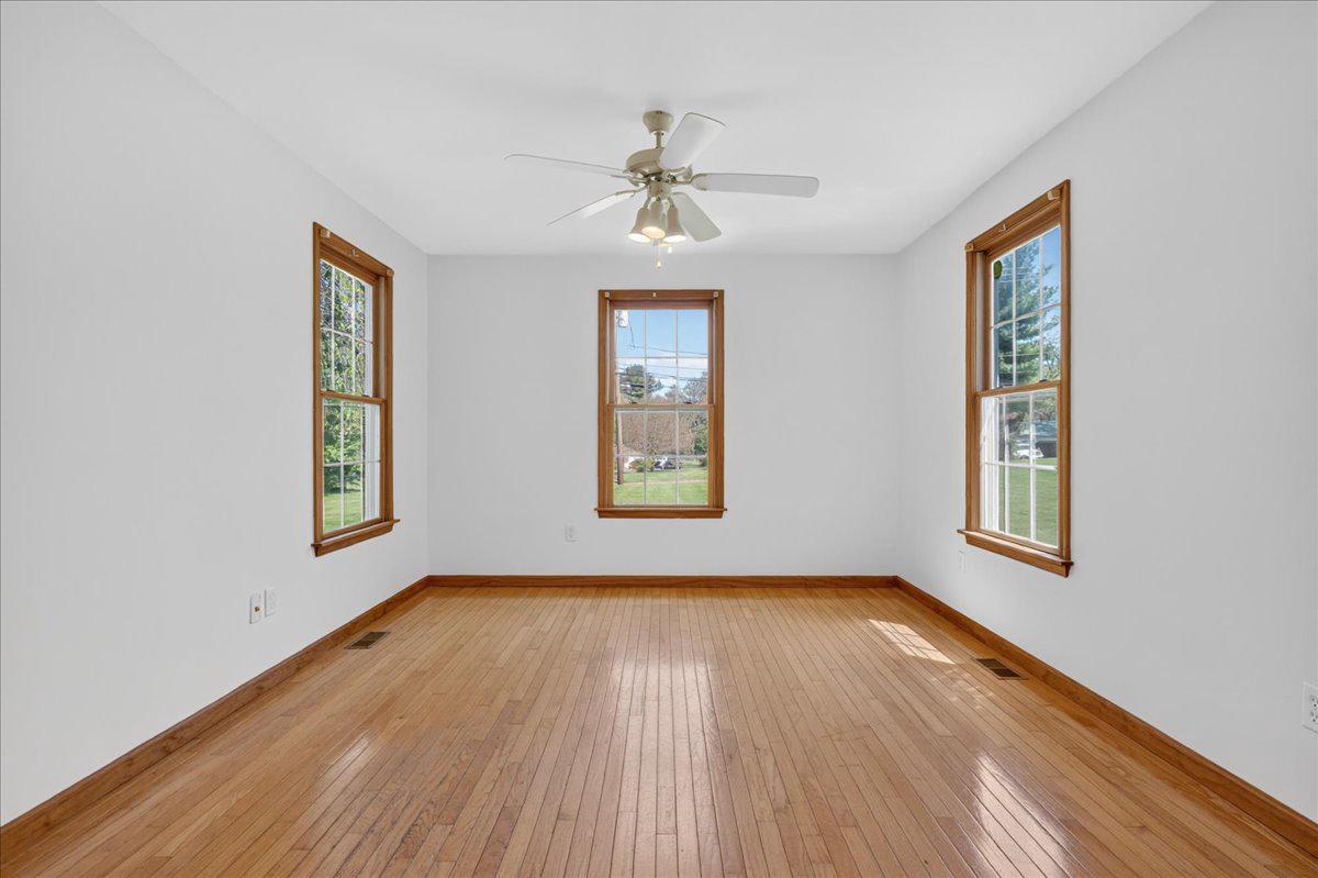 GREEN MANOR FARMS - Residential