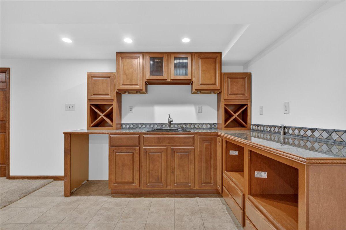 GREEN MANOR FARMS - Residential