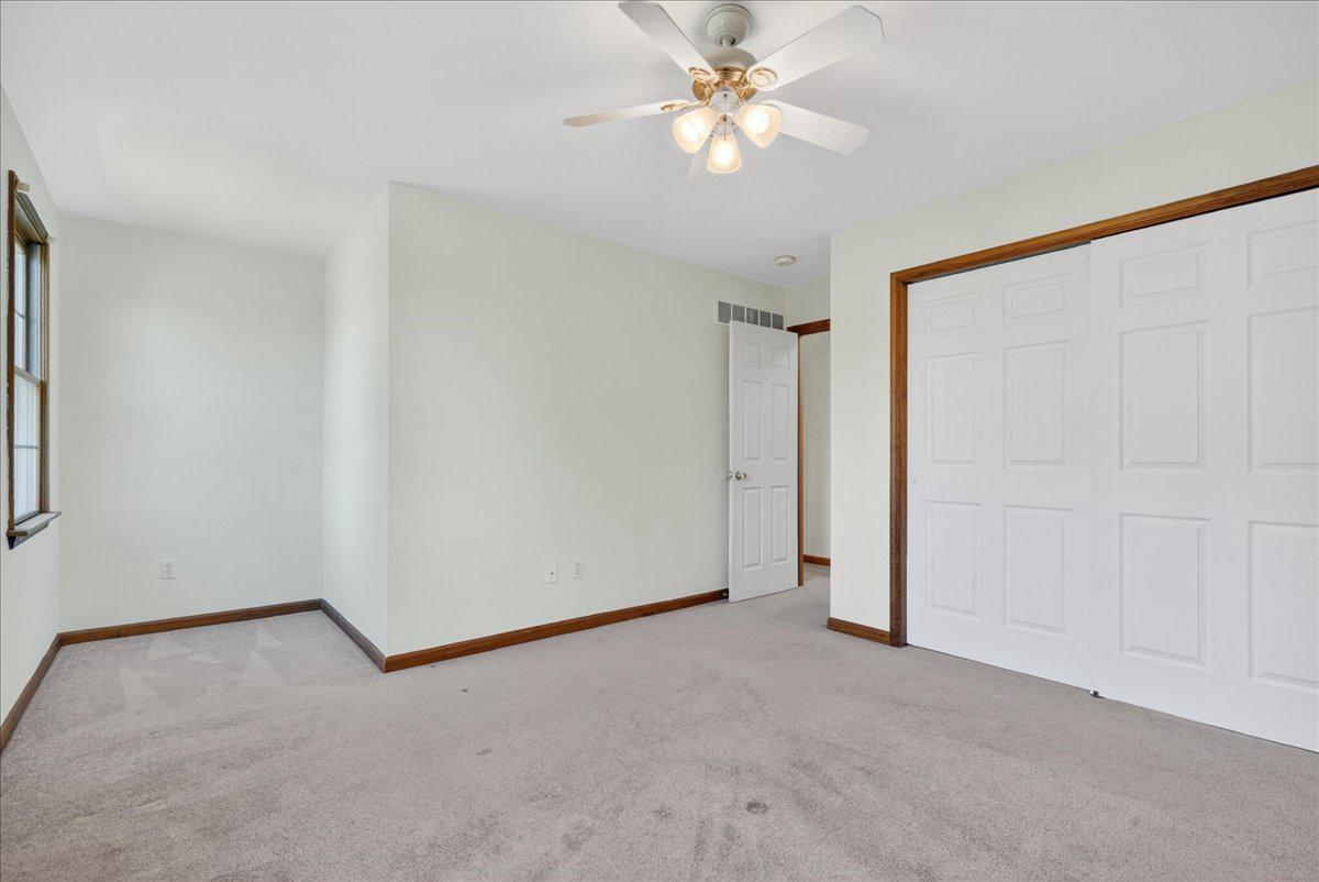 GREEN MANOR FARMS - Residential