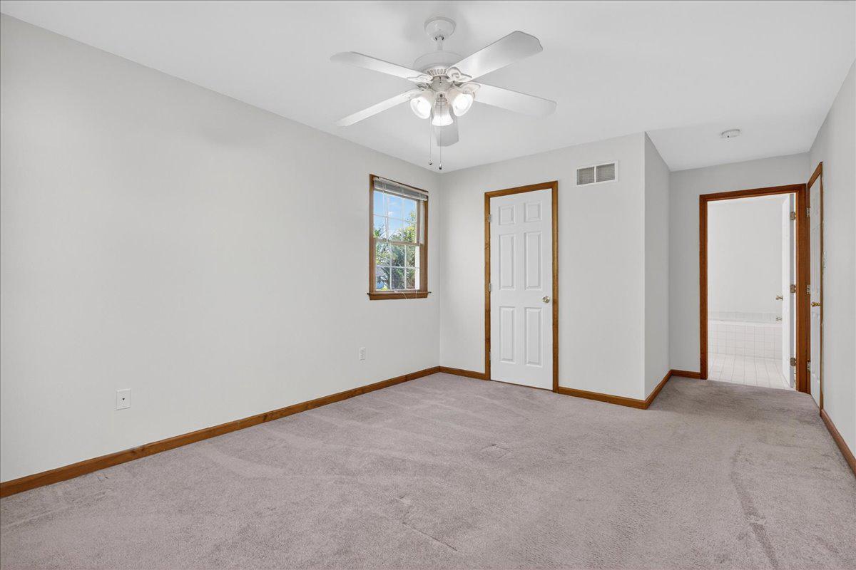 GREEN MANOR FARMS - Residential