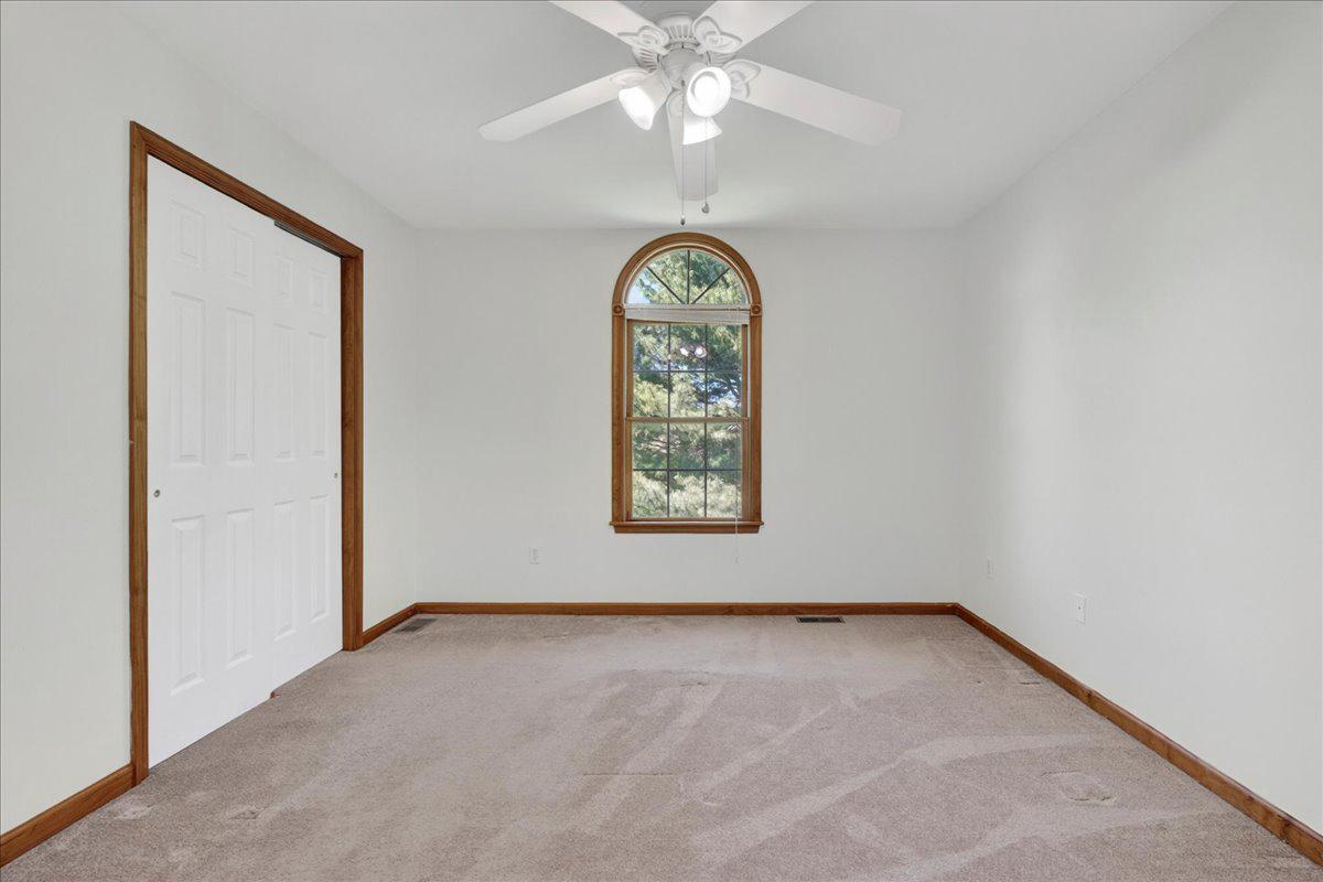 GREEN MANOR FARMS - Residential