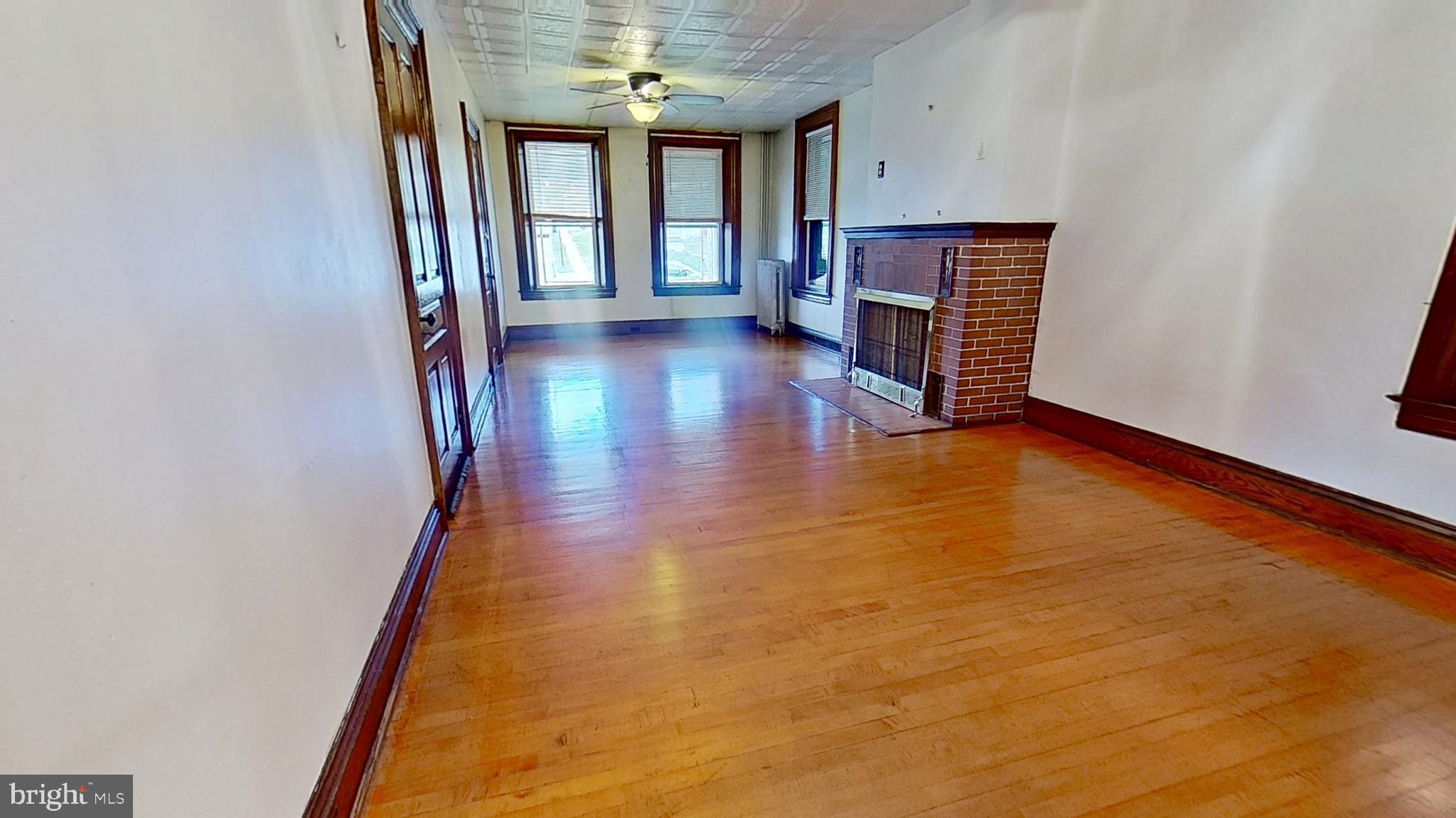 1315 N GEORGE STREET