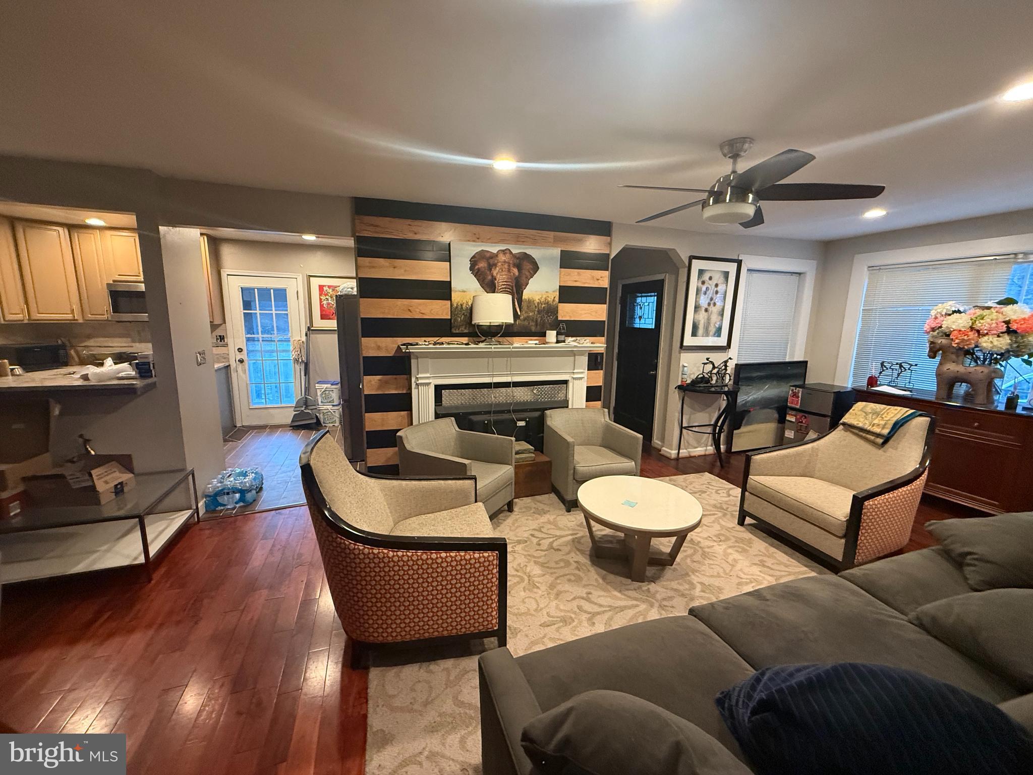 CHEVERLY- SPRINGMILL ADD - Residential