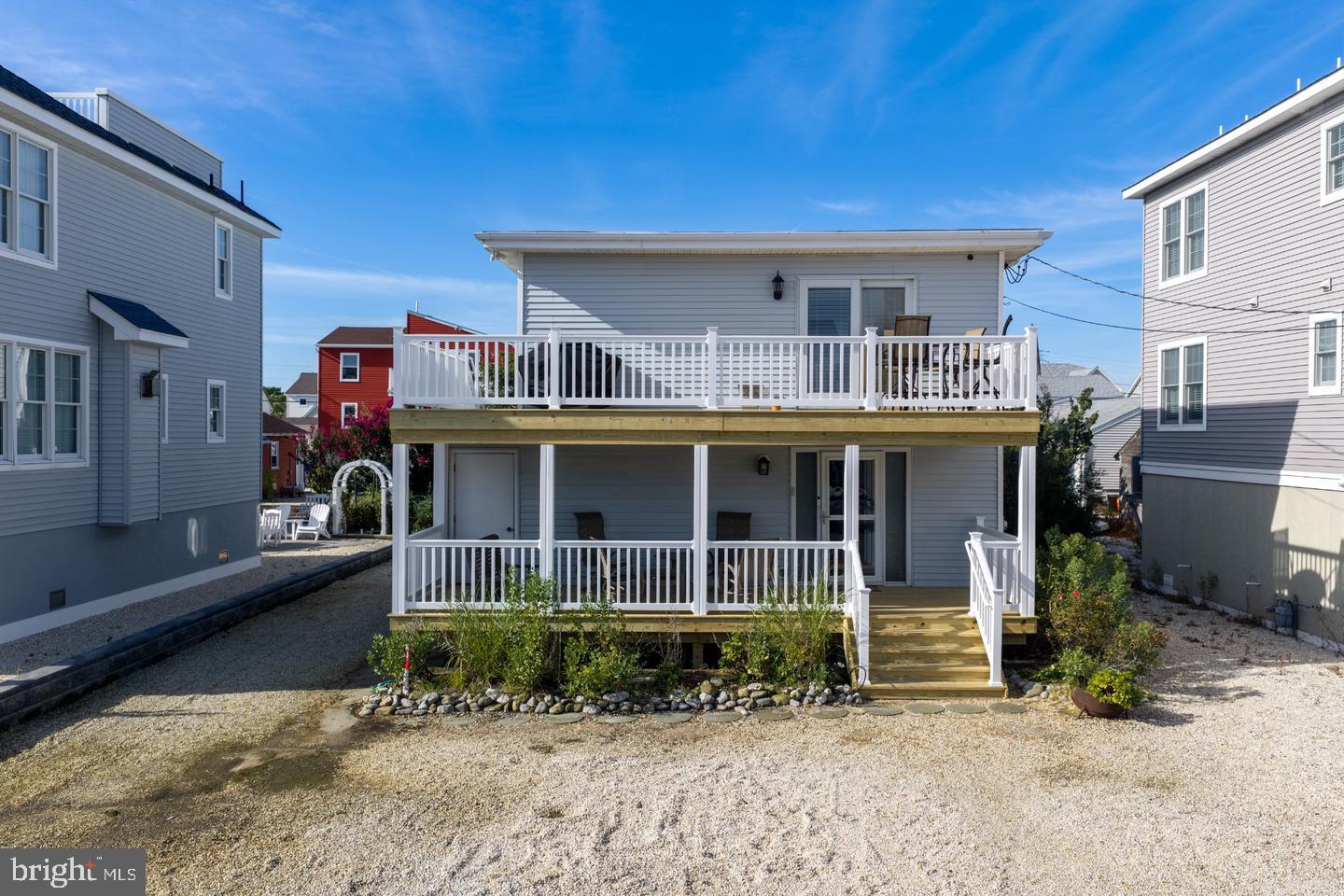 342 N 7TH STREET