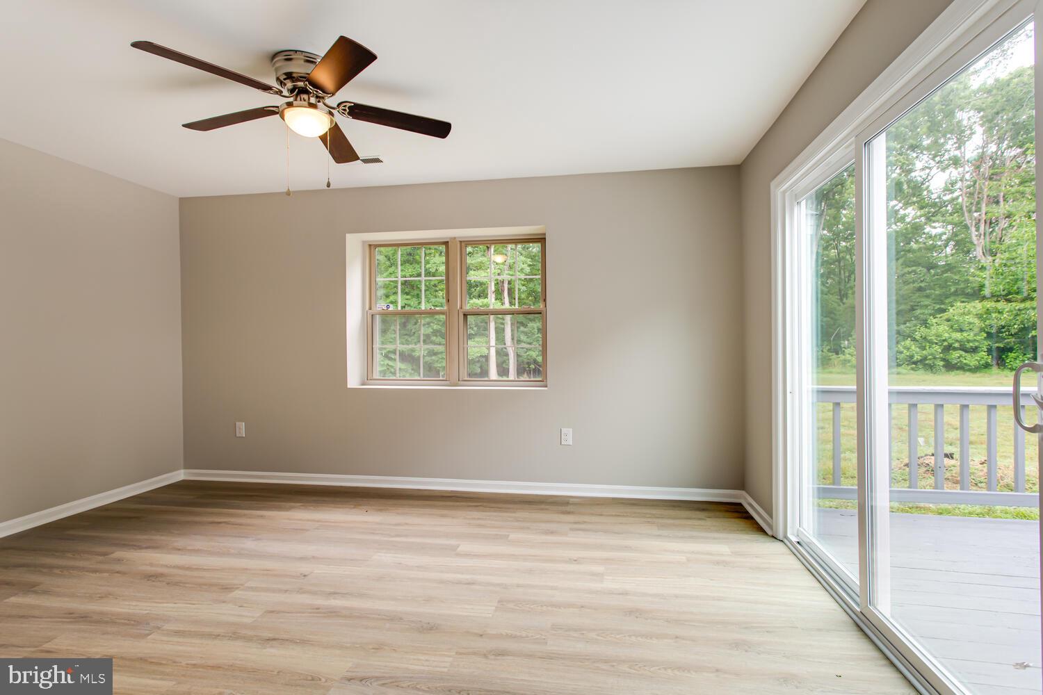 SIMMS LANDING - Residential