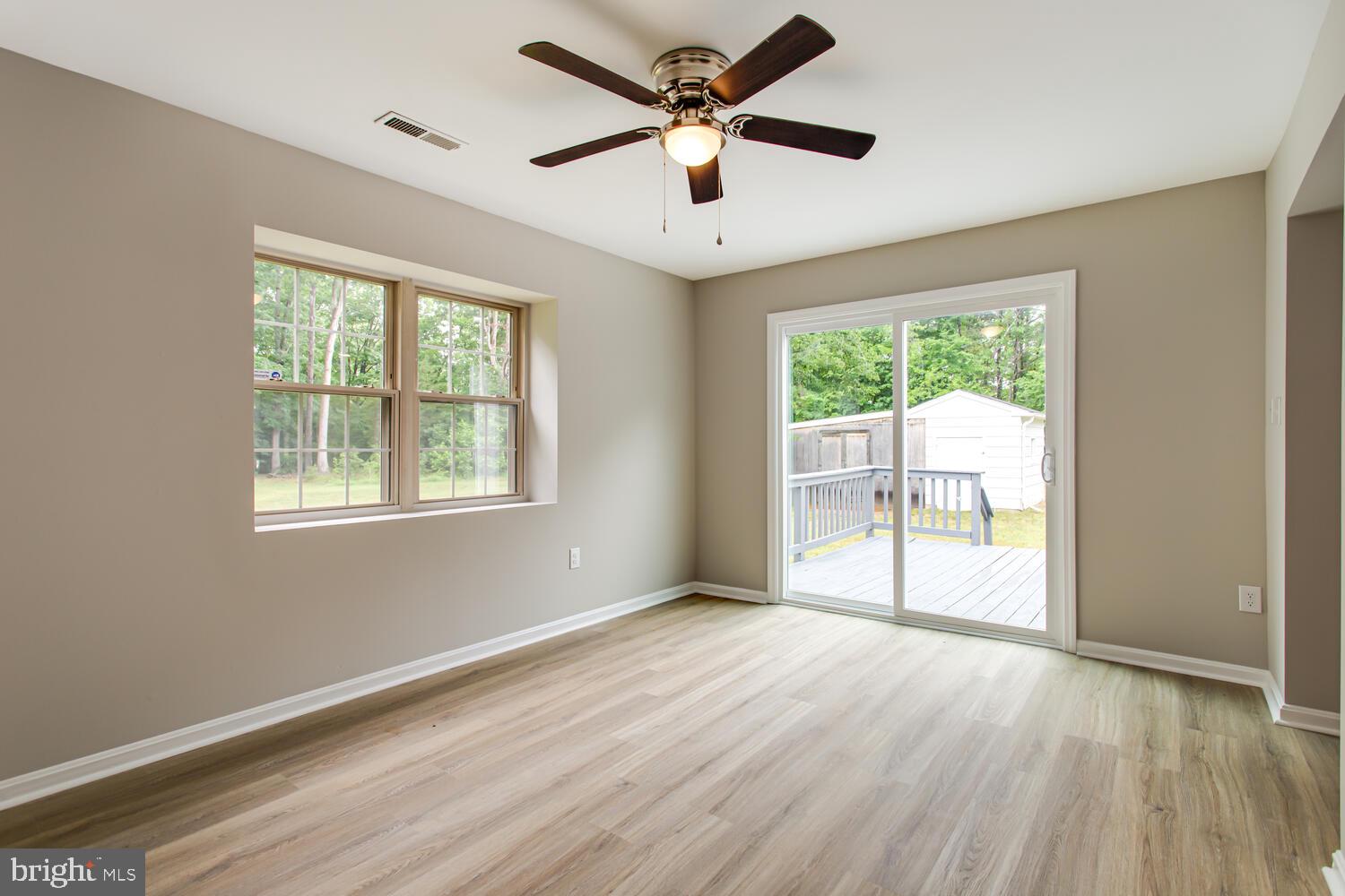 SIMMS LANDING - Residential