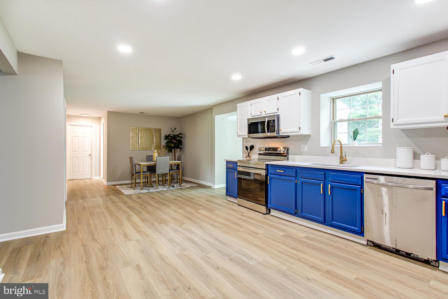 SIMMS LANDING - Residential