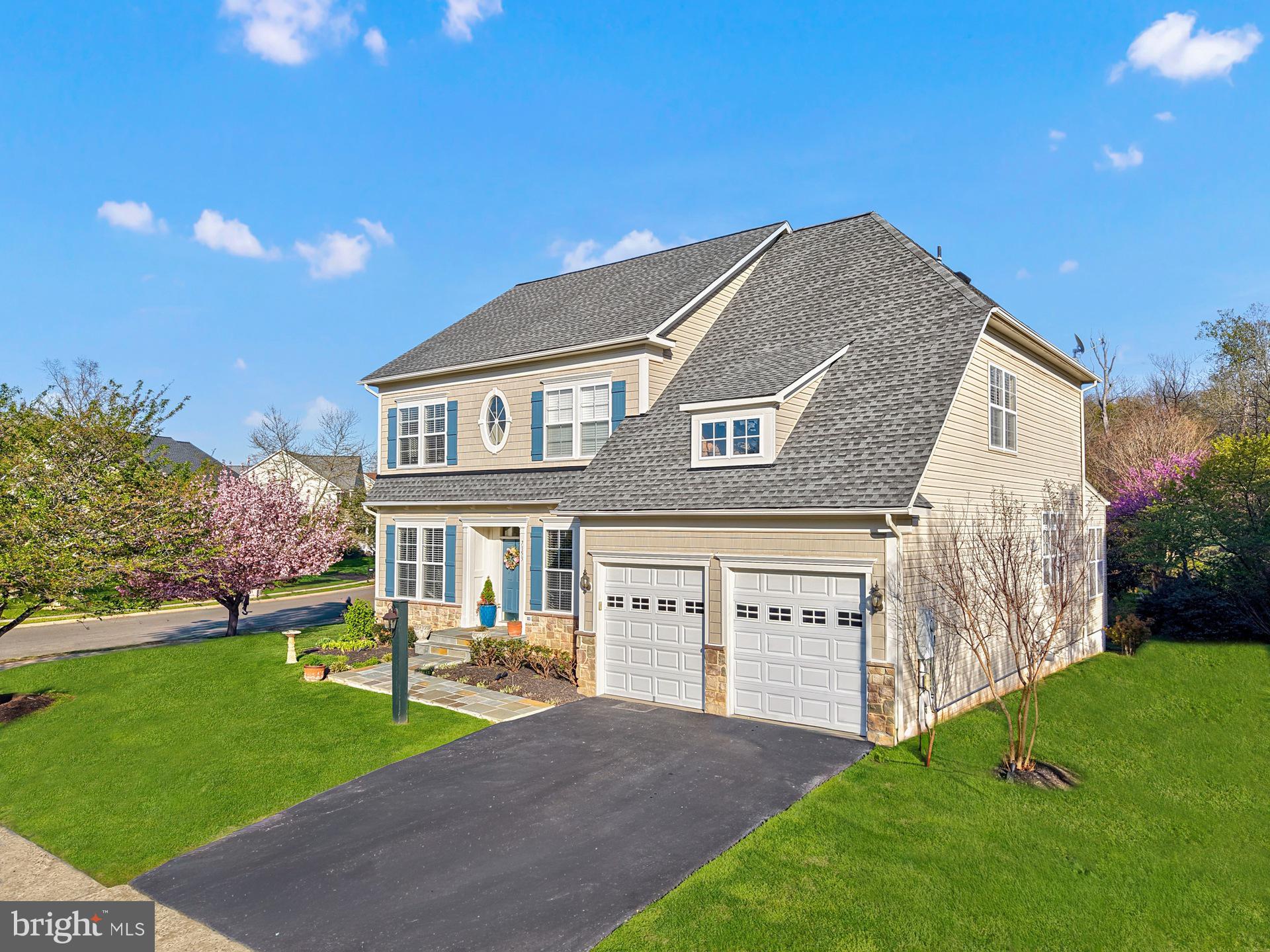 7153 COMRIE COURT