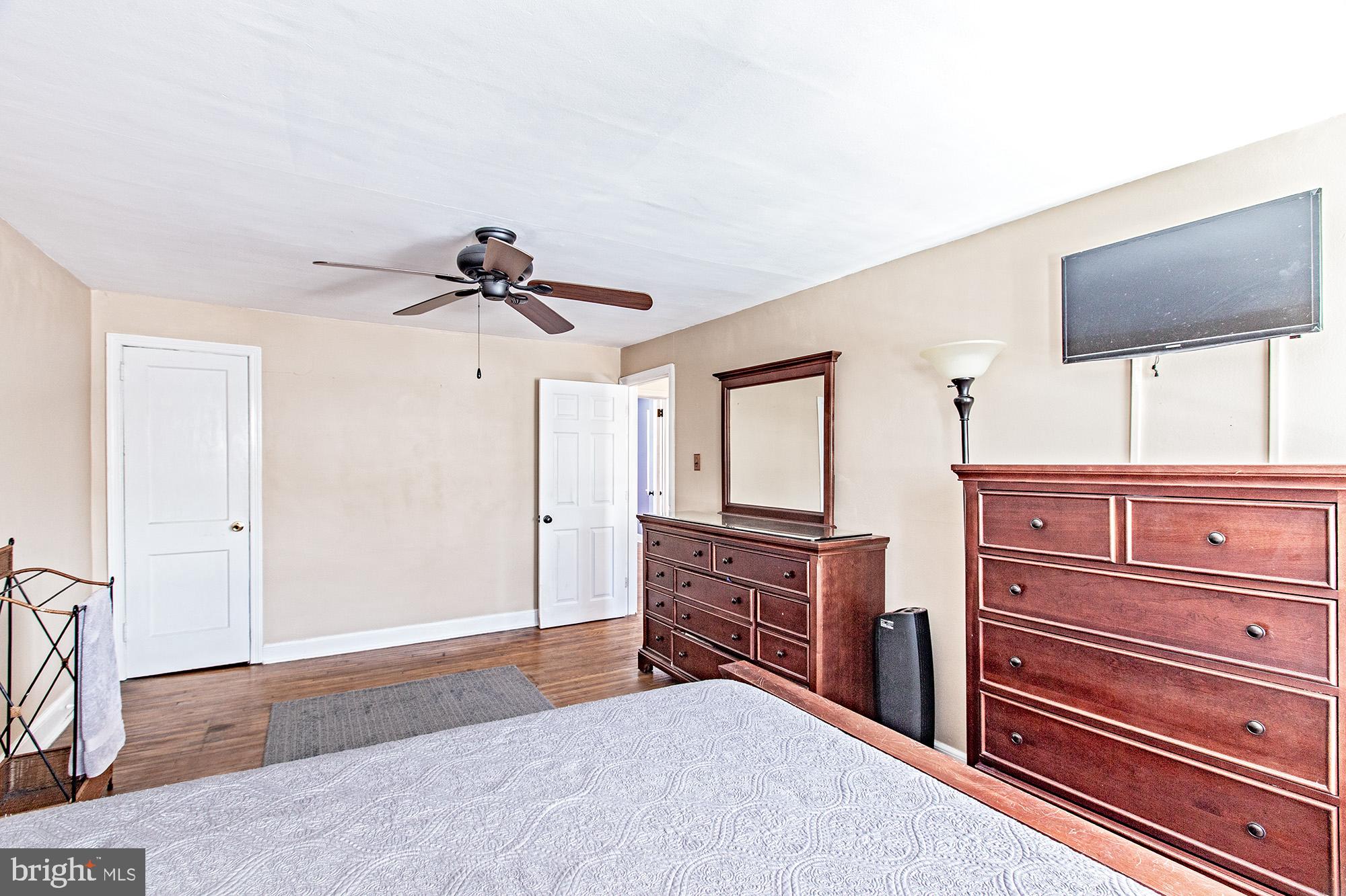 LANCASTER VILLAGE - Residential