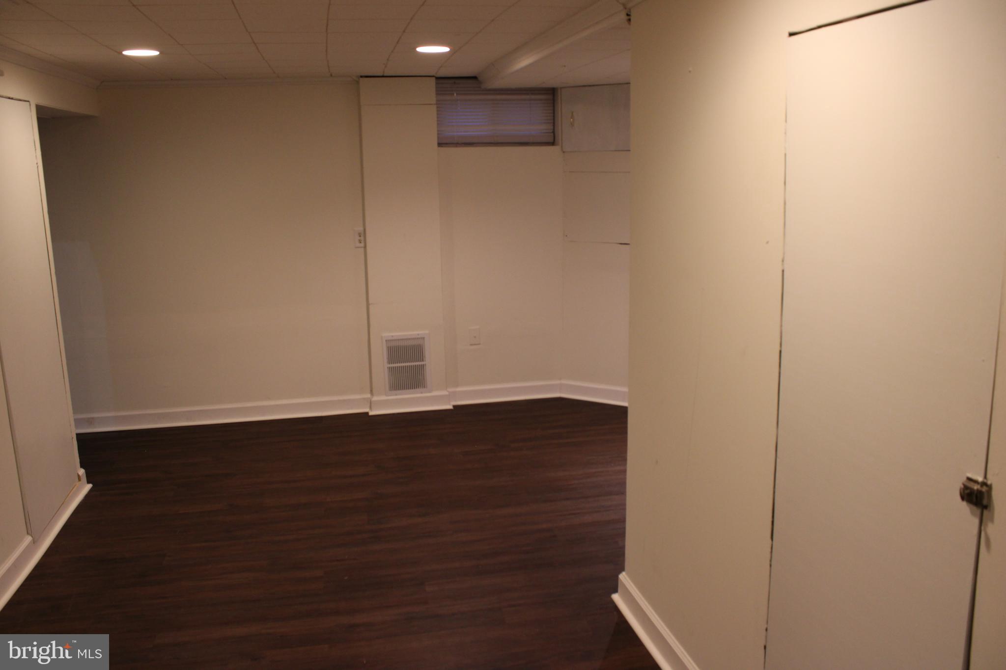 LAURELDALE - Residential