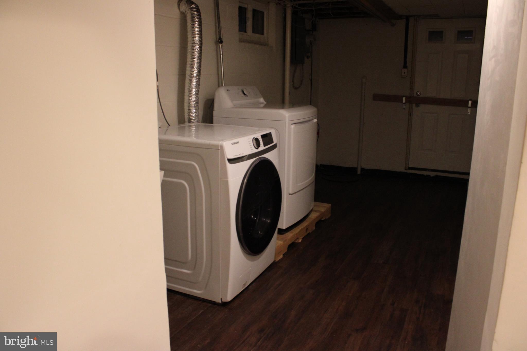 LAURELDALE - Residential