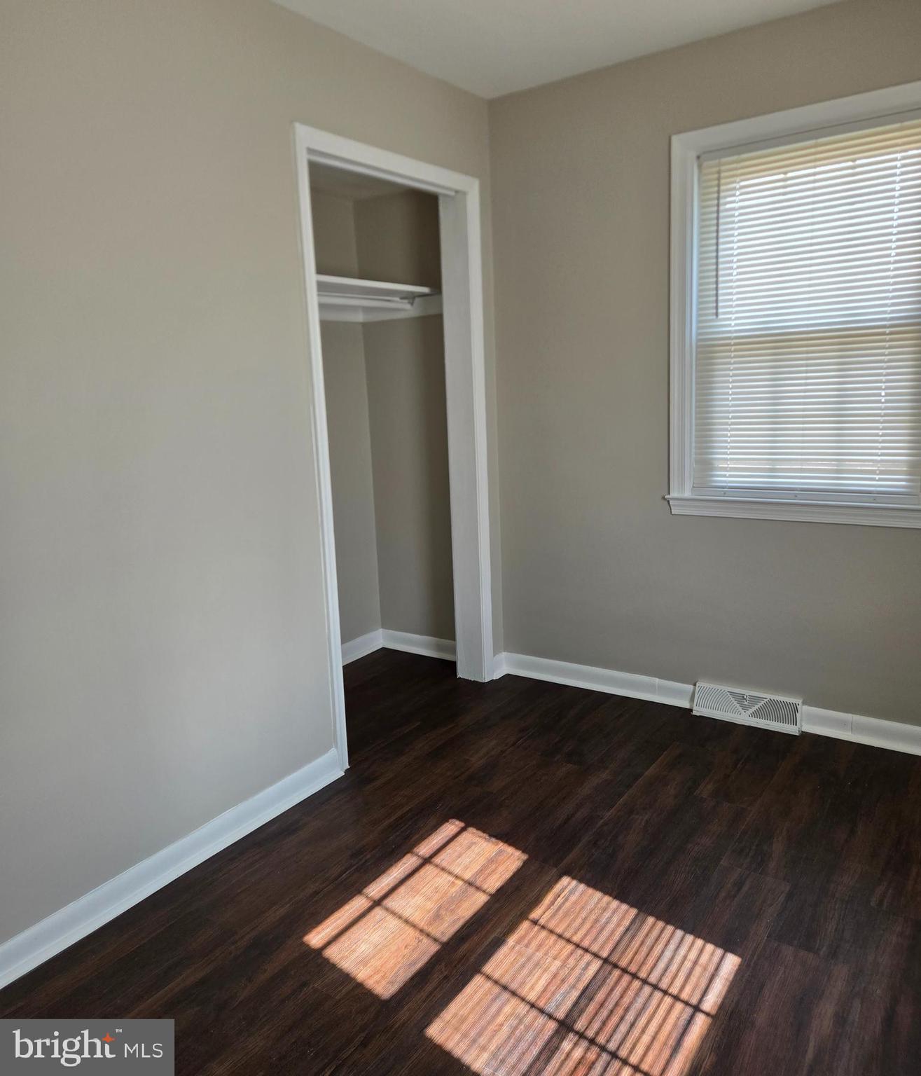 LAURELDALE - Residential