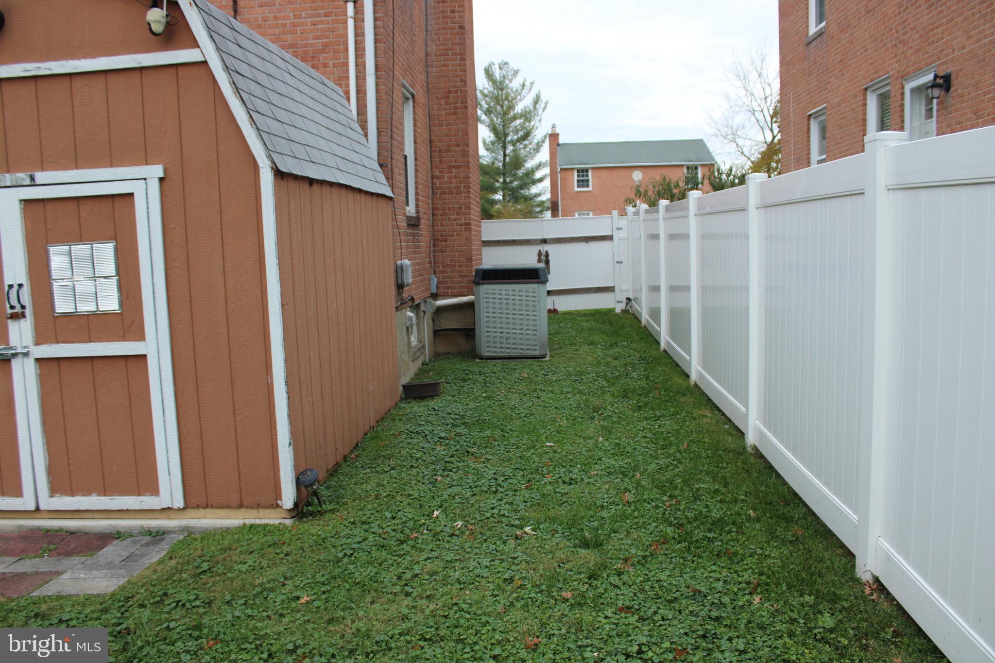 LAURELDALE - Residential