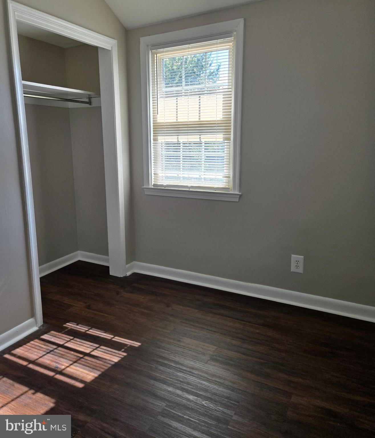 LAURELDALE - Residential