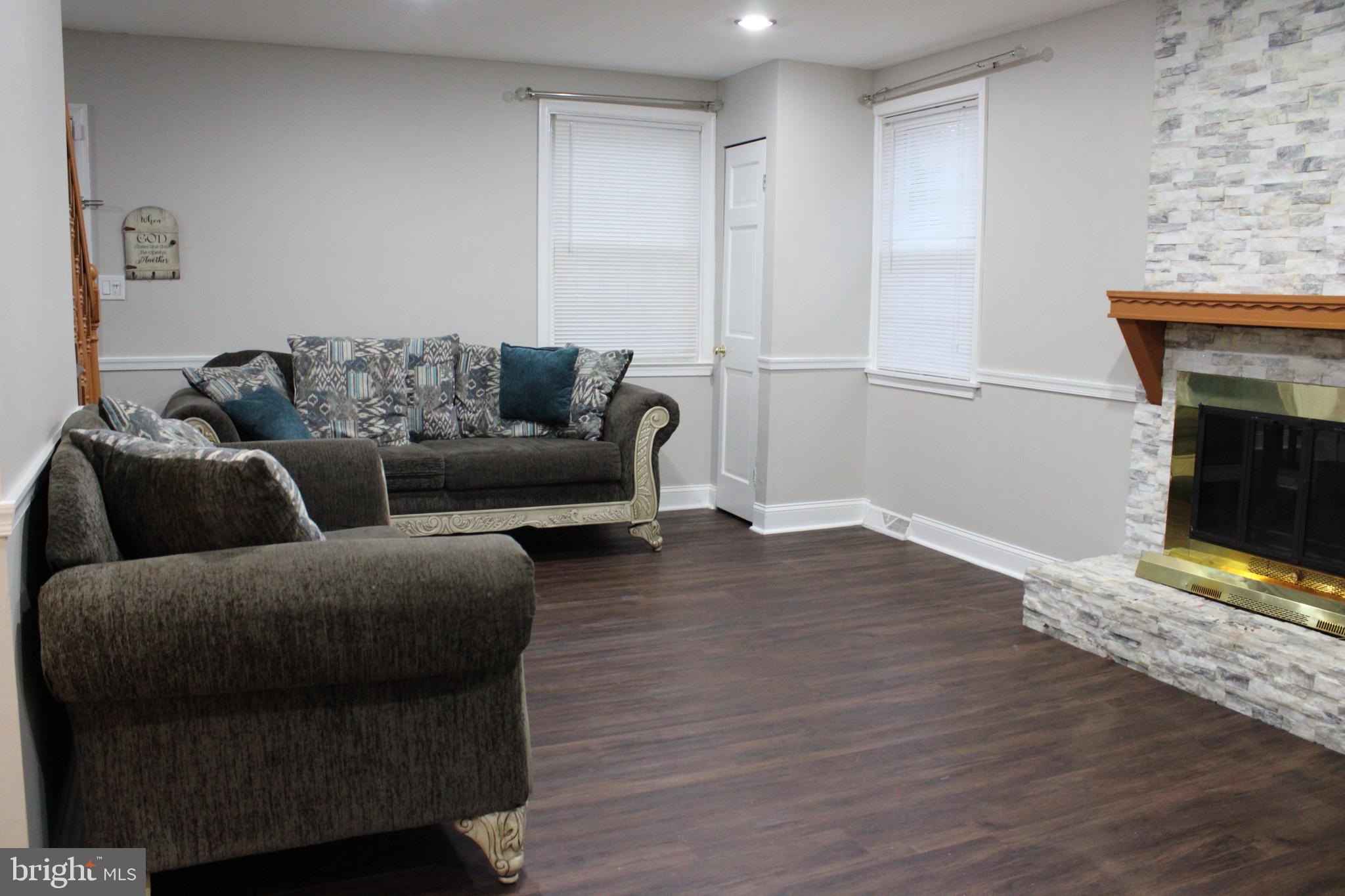 LAURELDALE - Residential