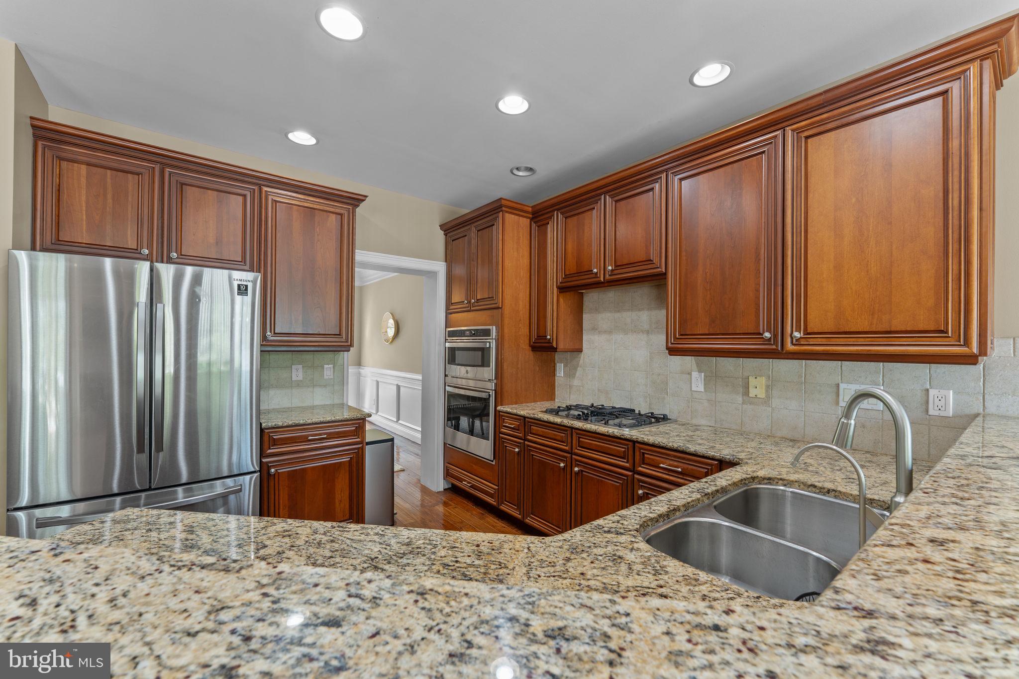 RIVERSIDE AT CHADDS - Residential Lease