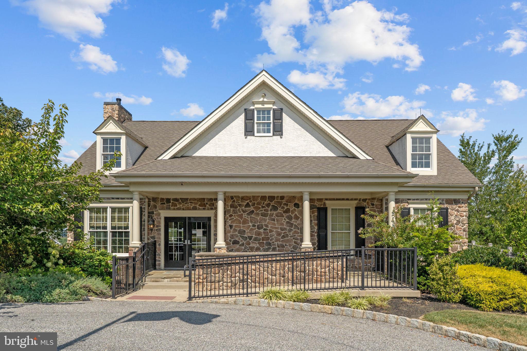 RIVERSIDE AT CHADDS - Residential Lease