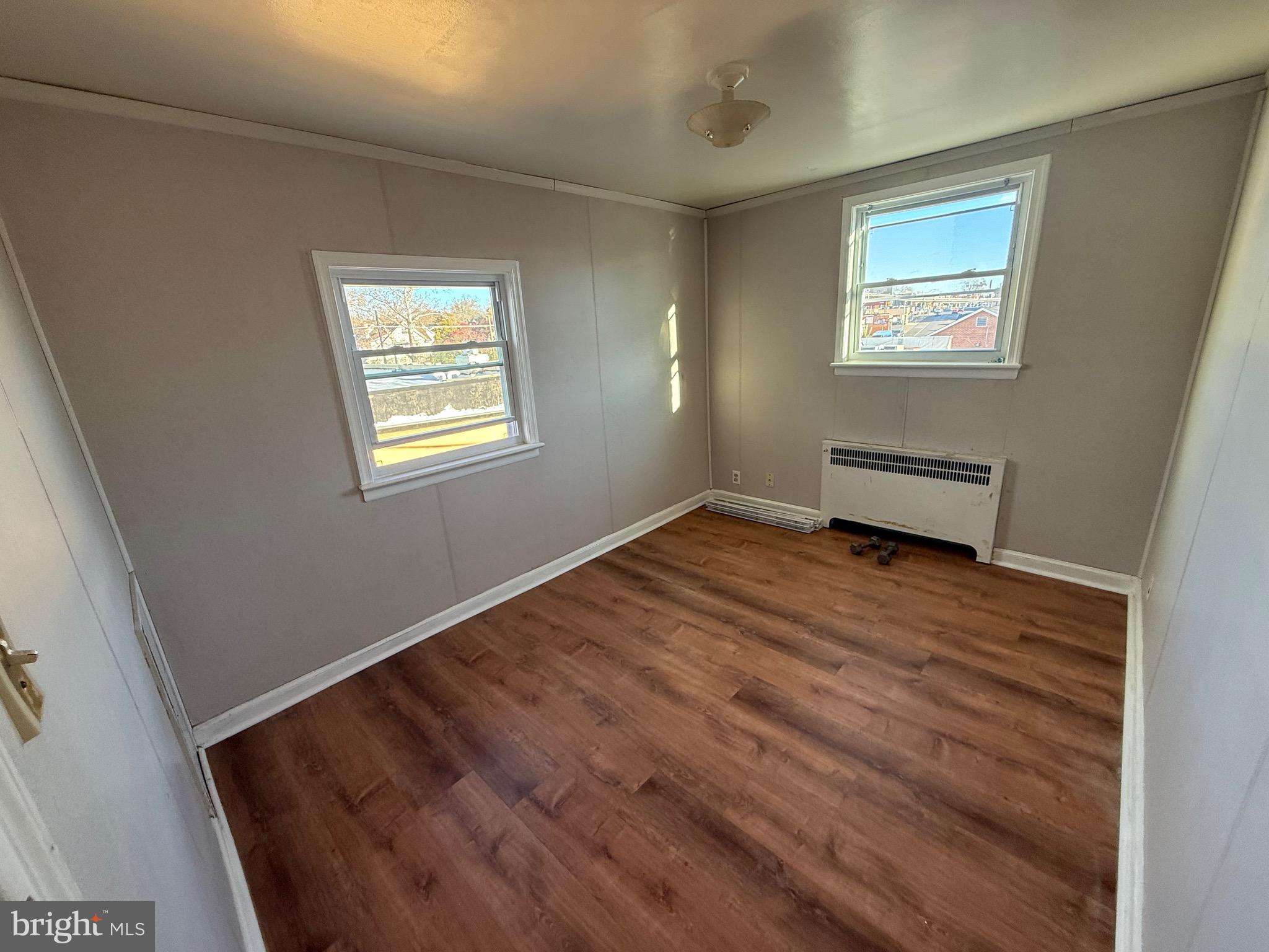 BEVERLY HILLS - Residential Lease