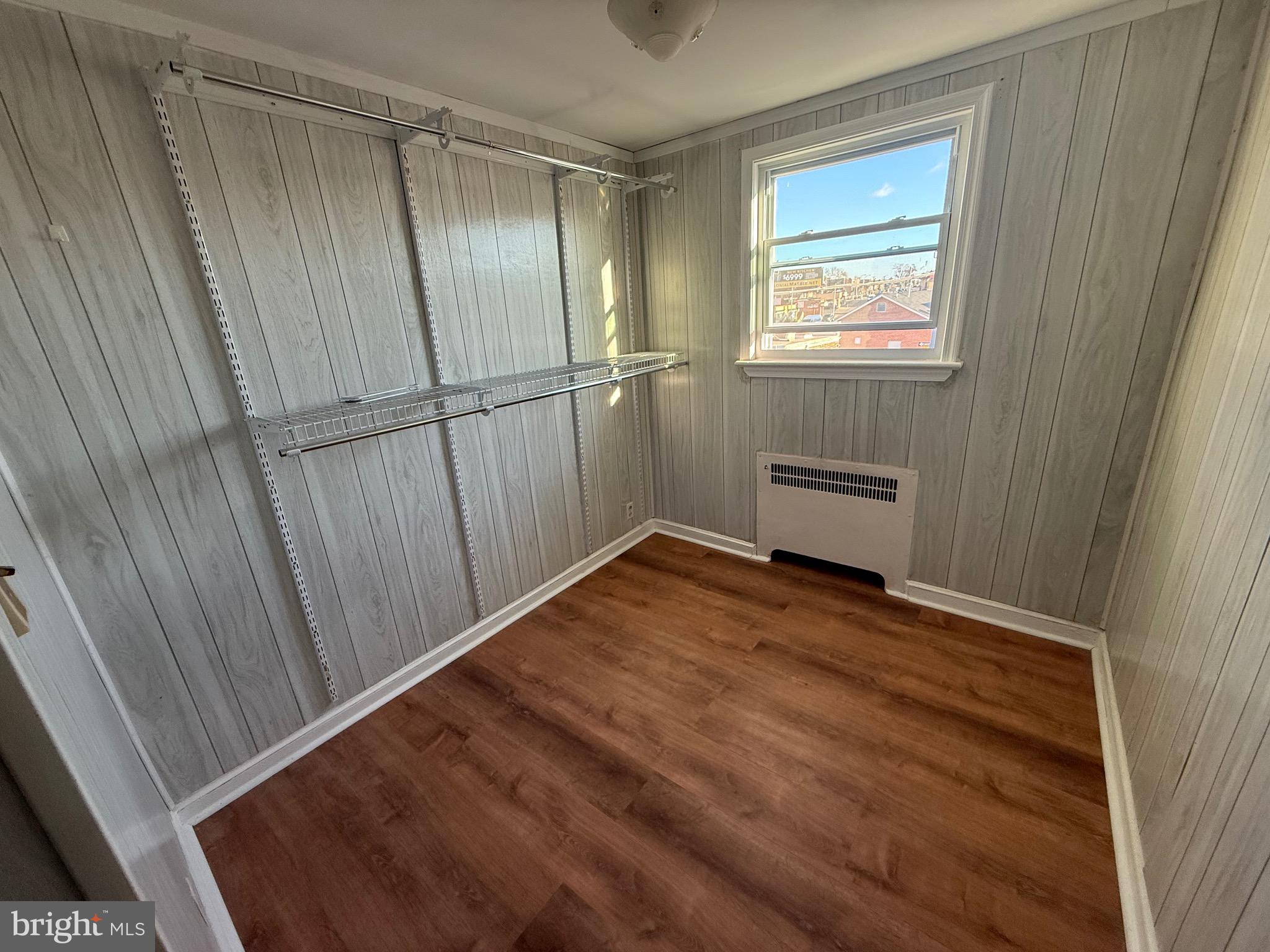 BEVERLY HILLS - Residential Lease