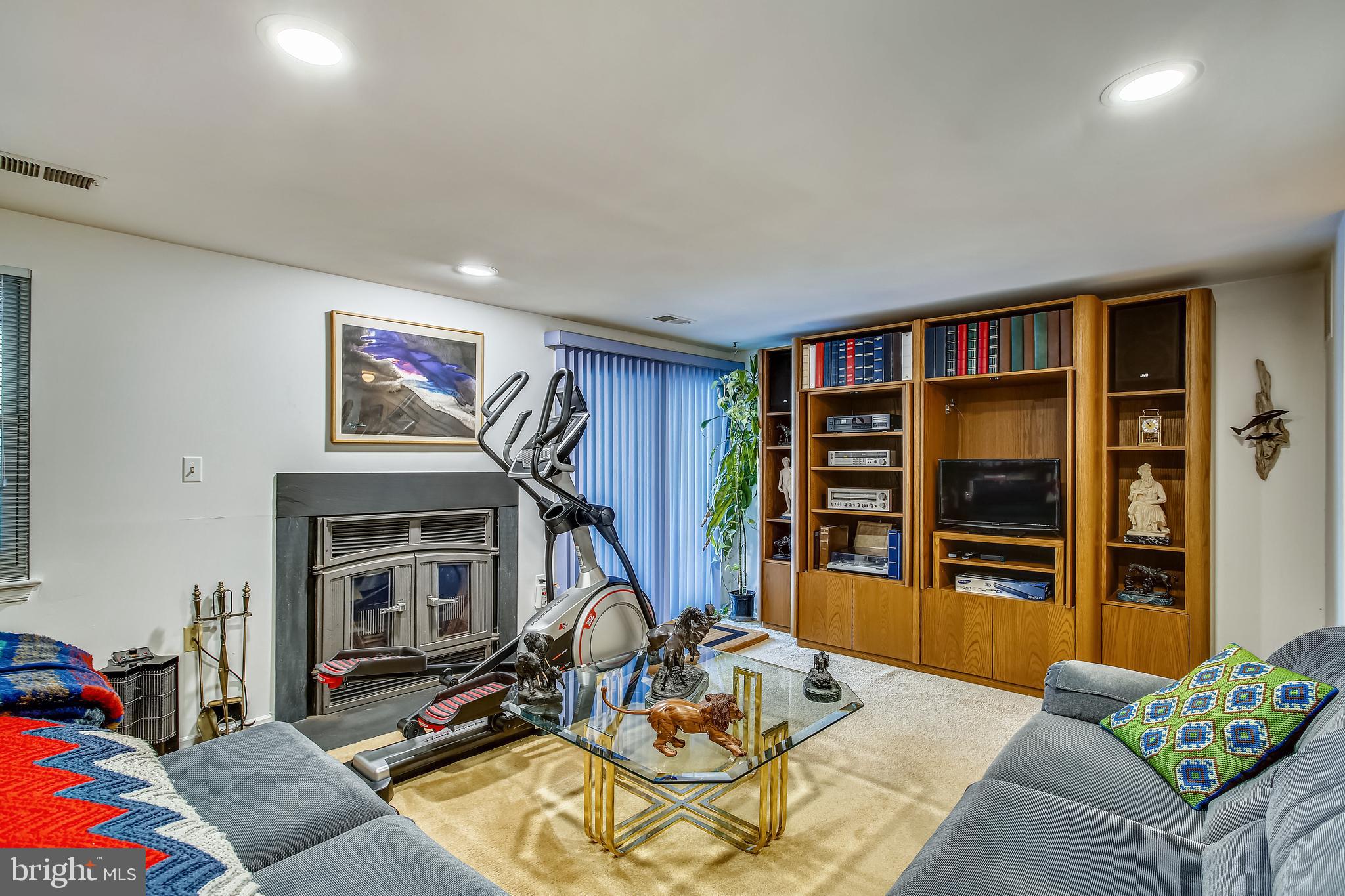 AMBERFIELD - Residential