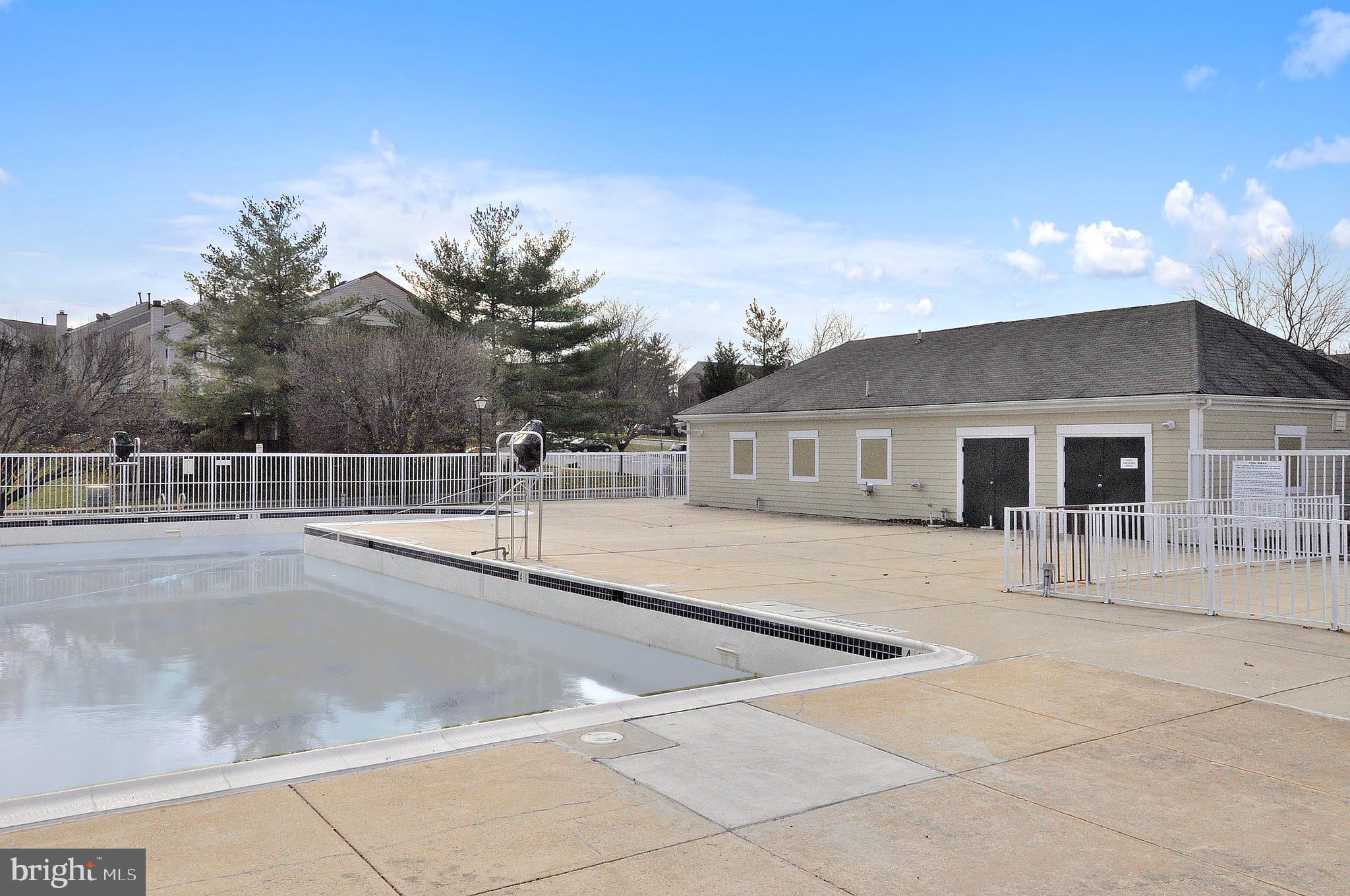 AMBERFIELD - Residential