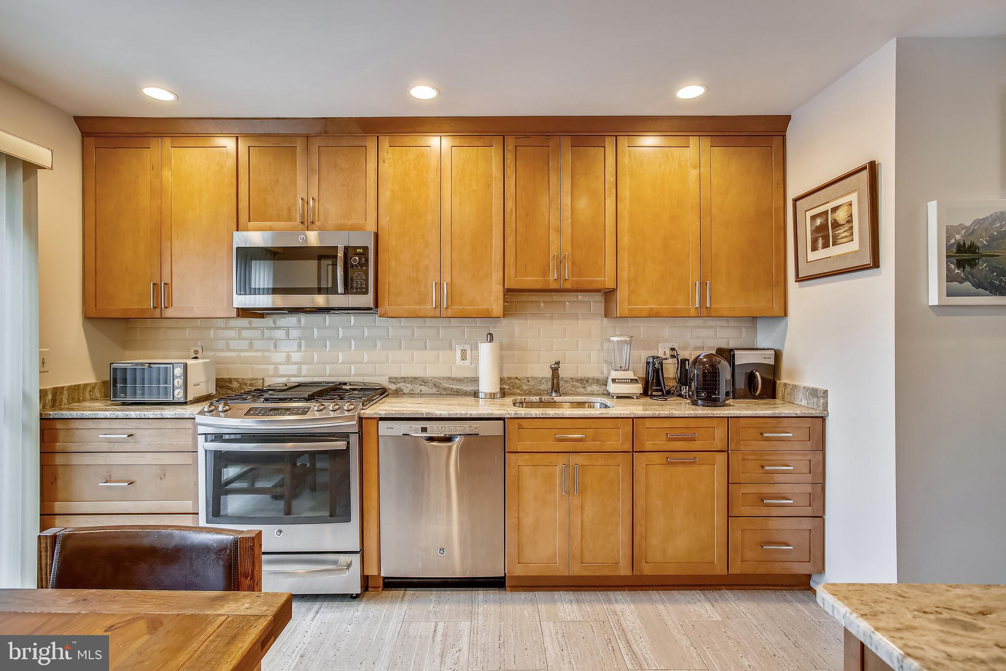 AMBERFIELD - Residential