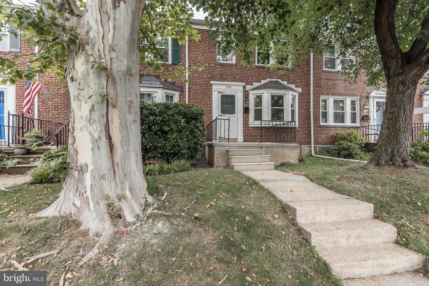 Set back on a wide one-way tree-lined street in RF is this great newly painted 3 BD/1 BA brick home. Bright Living Rm, wainscoted Dining Rm. Galley Kitchen waiting for your ideas, maybe open it to the Dining Rm. Deck, central air and newly refinished HW floors upstairs, only $1700 to do 1st FL! 1 block to tot-lot-location cannot be beat! Value price/great location!