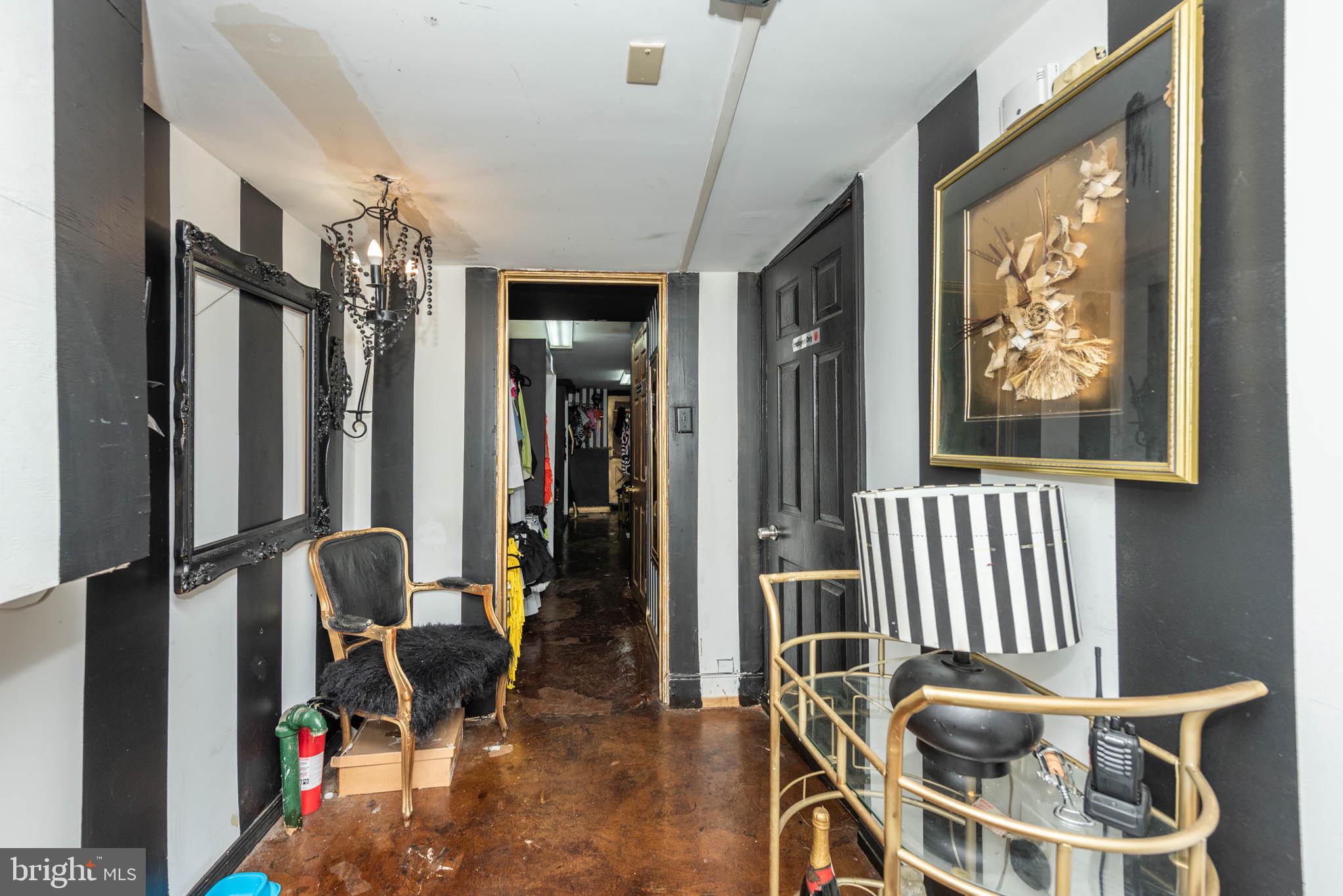 PARKVILLE - Residential