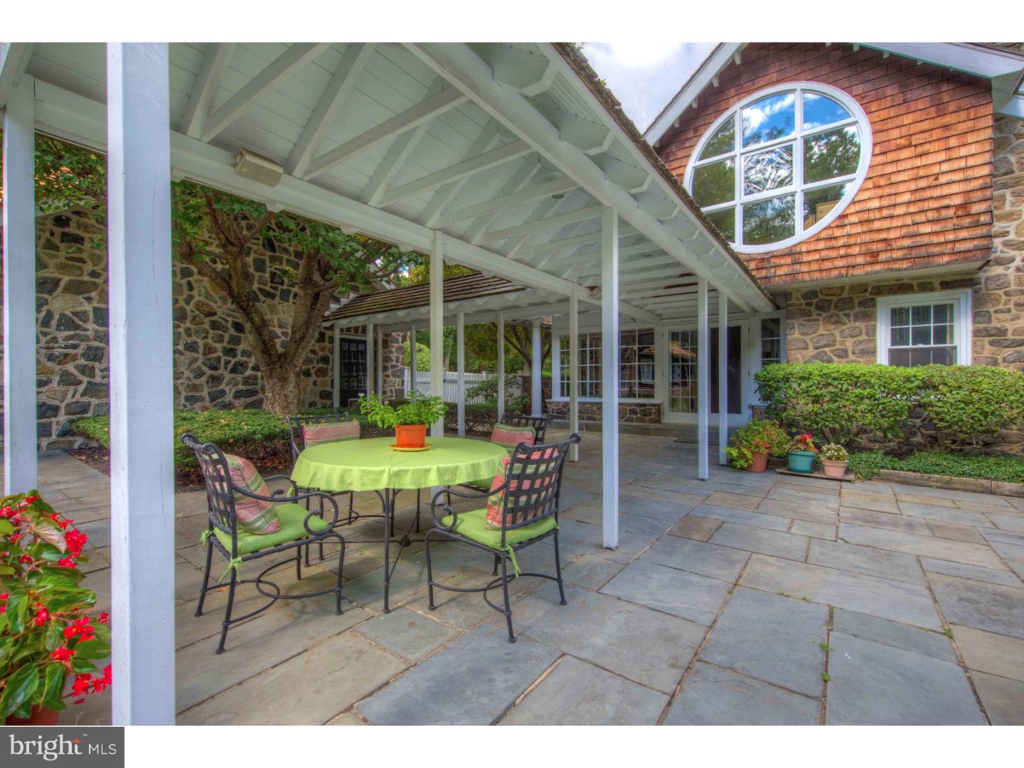 MOUNT PLEASANT - Residential