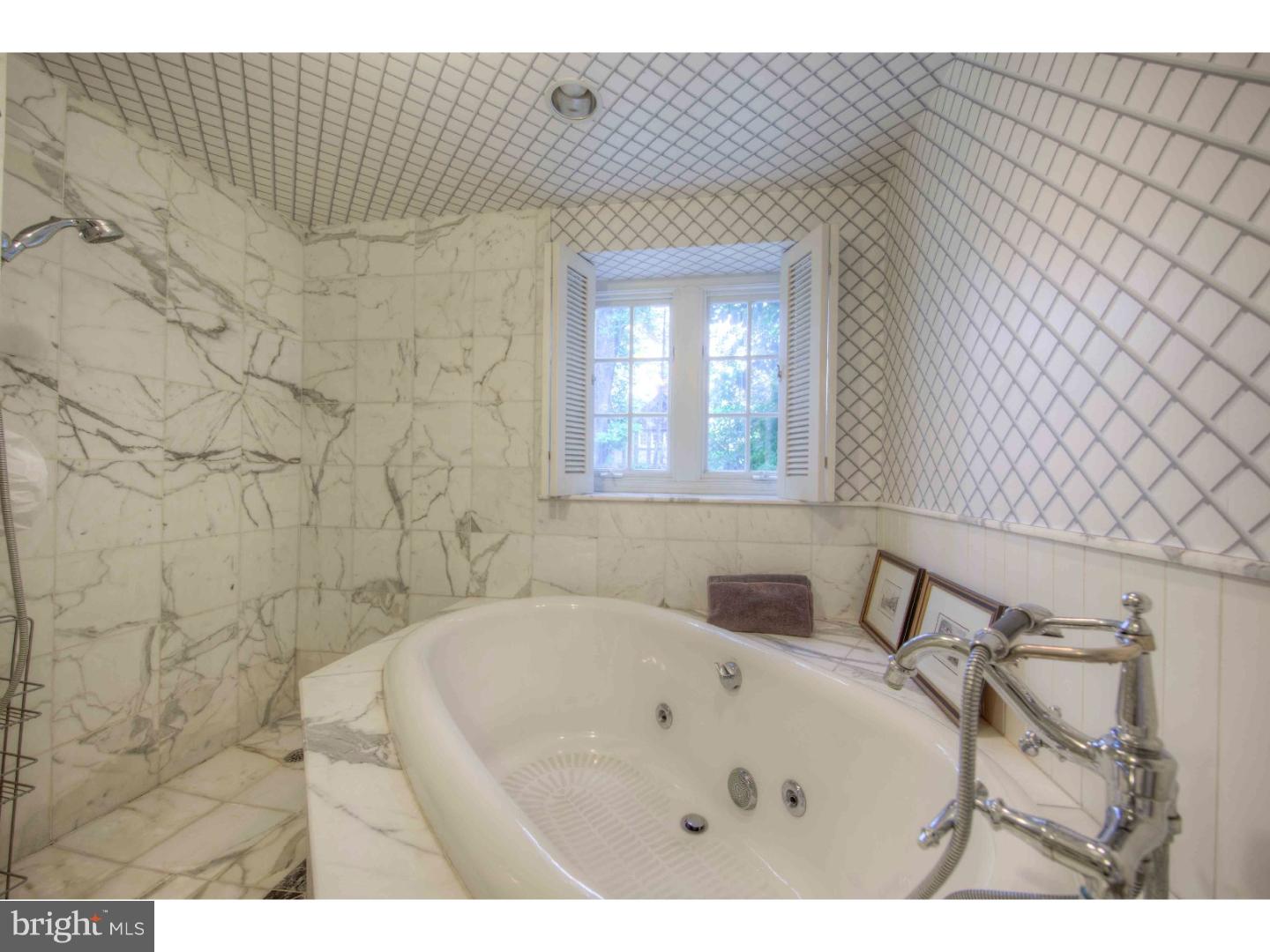 MOUNT PLEASANT - Residential