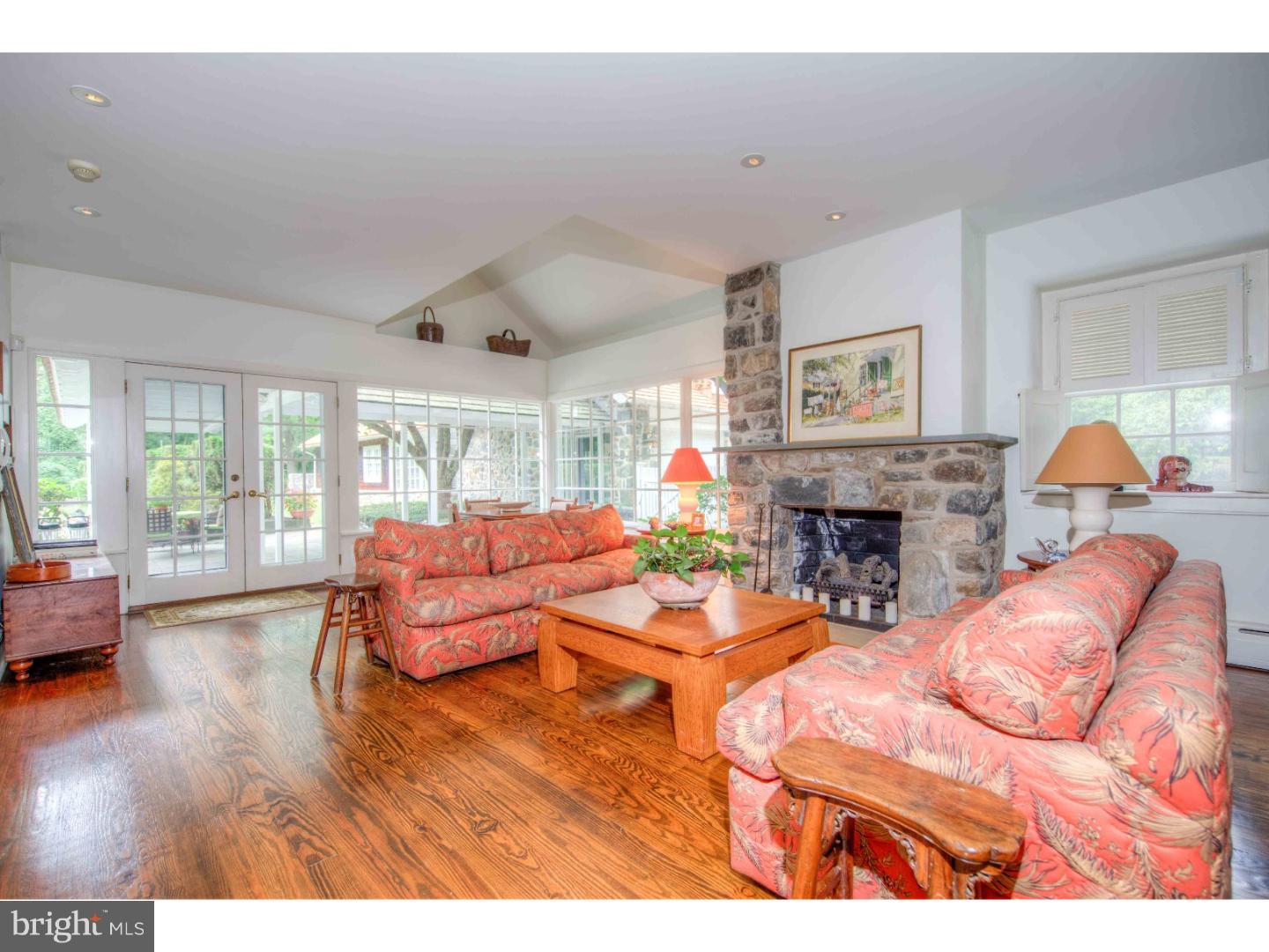 MOUNT PLEASANT - Residential